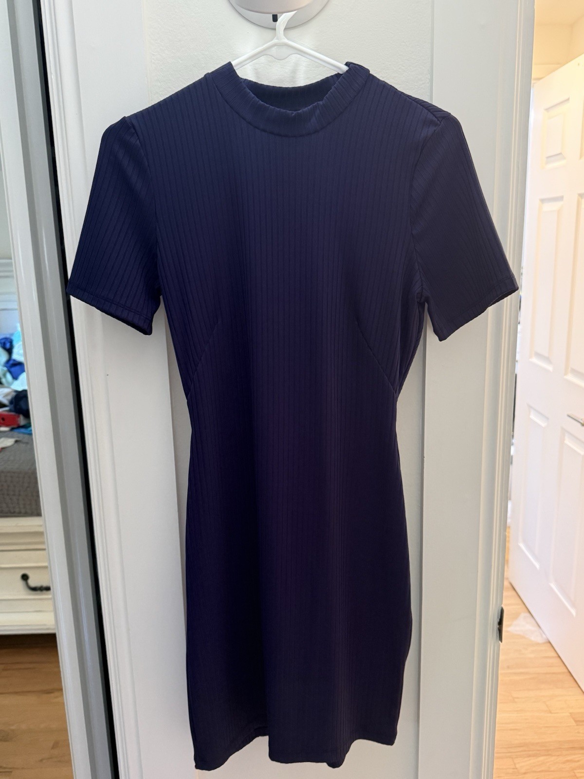 Women’s Navy Ribbed Knit Sheath Dress Short Sleeve Crew Neck Stretch Back Cutout