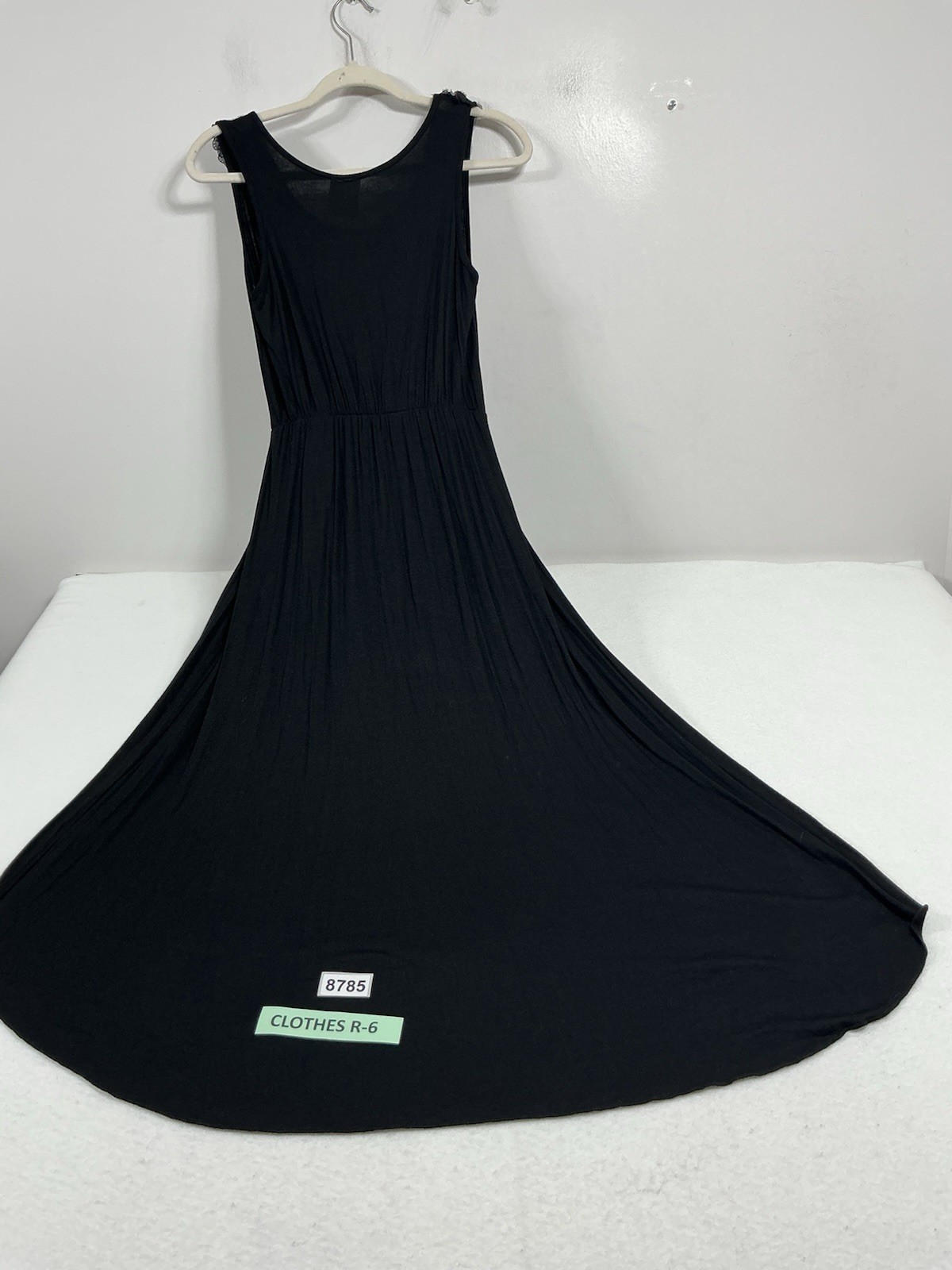 Womans NWT India Boutique Sleevless Dress One Size Black Flower Stud Detail