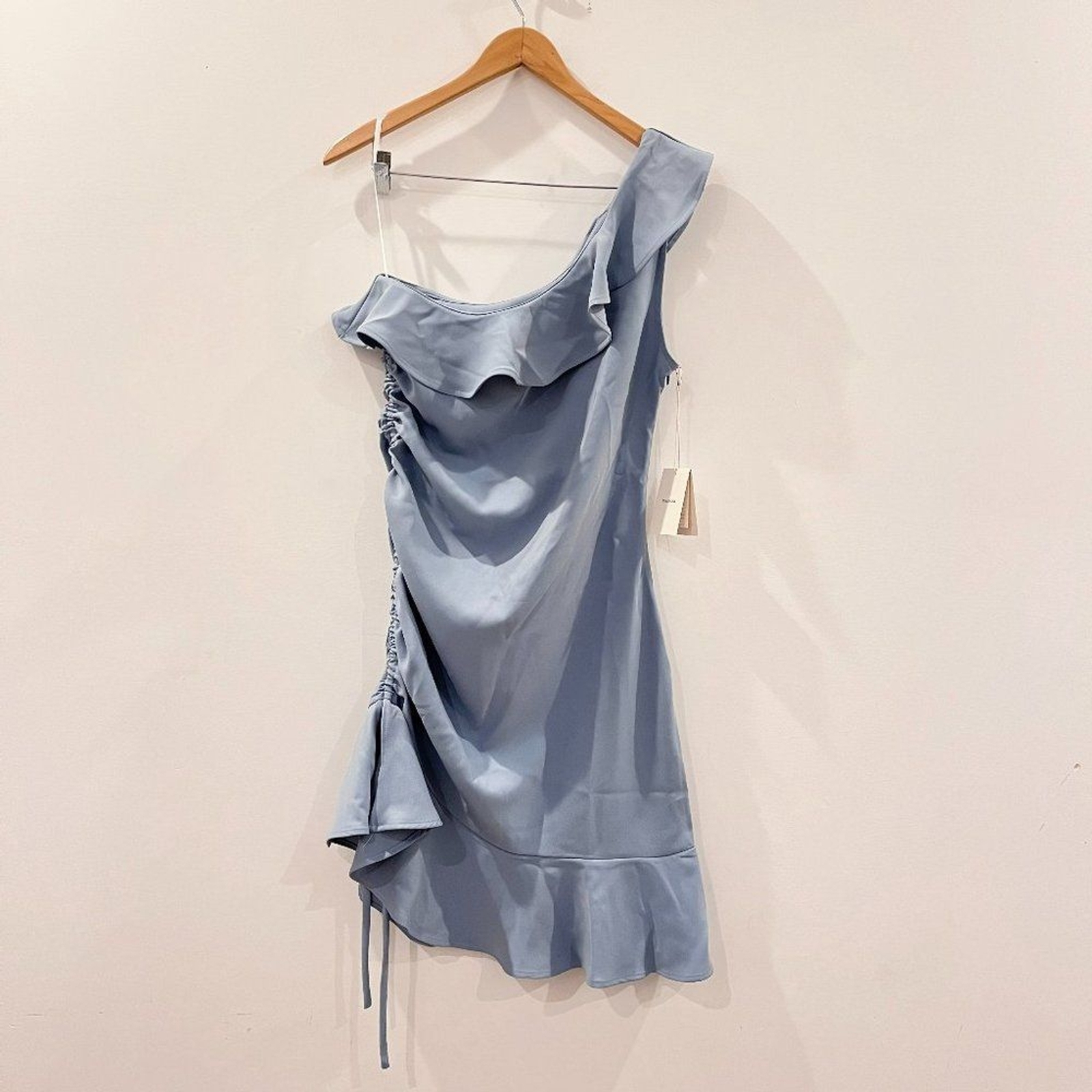 NWT Tularosa Revolve Kendra One Shoulder Dress Size Large Women’s Blue Ruffle