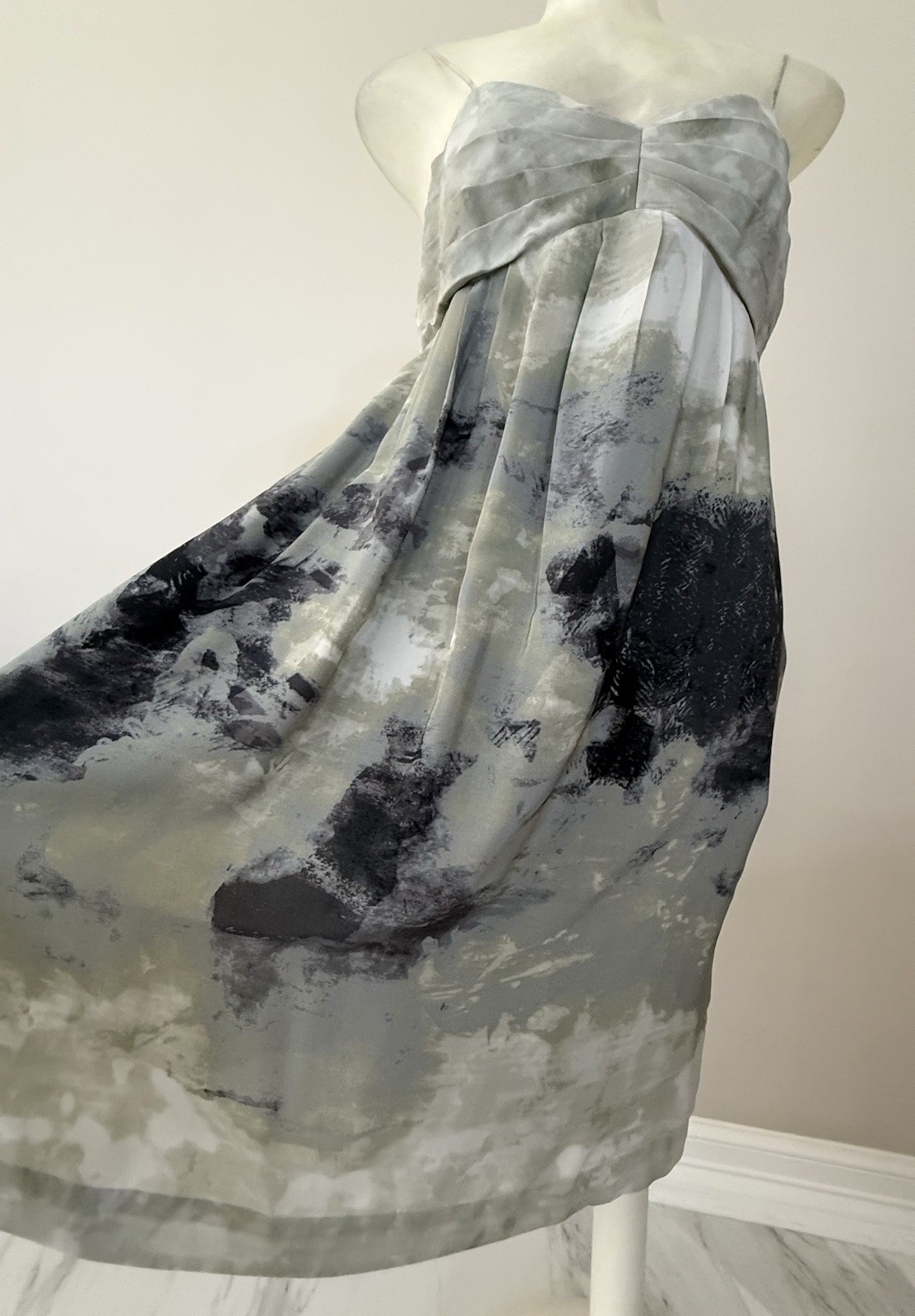 Fei 109% Silk By Anthropology Gray Spaghetti Strap Dress Size 6 (M)
