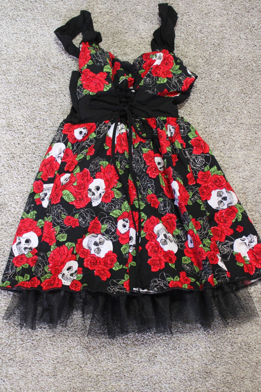 Hot Topic Dress Juniors Large Red Black Skulls & Roses Goth Full Tulle Skirt