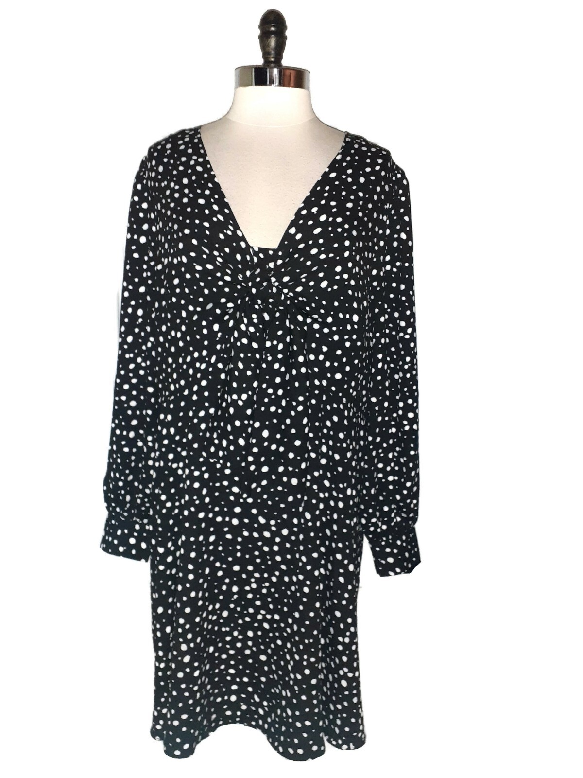 ELOQUII Plus Size 18W Shift Dress Black White Polka Dots Long Sleeve