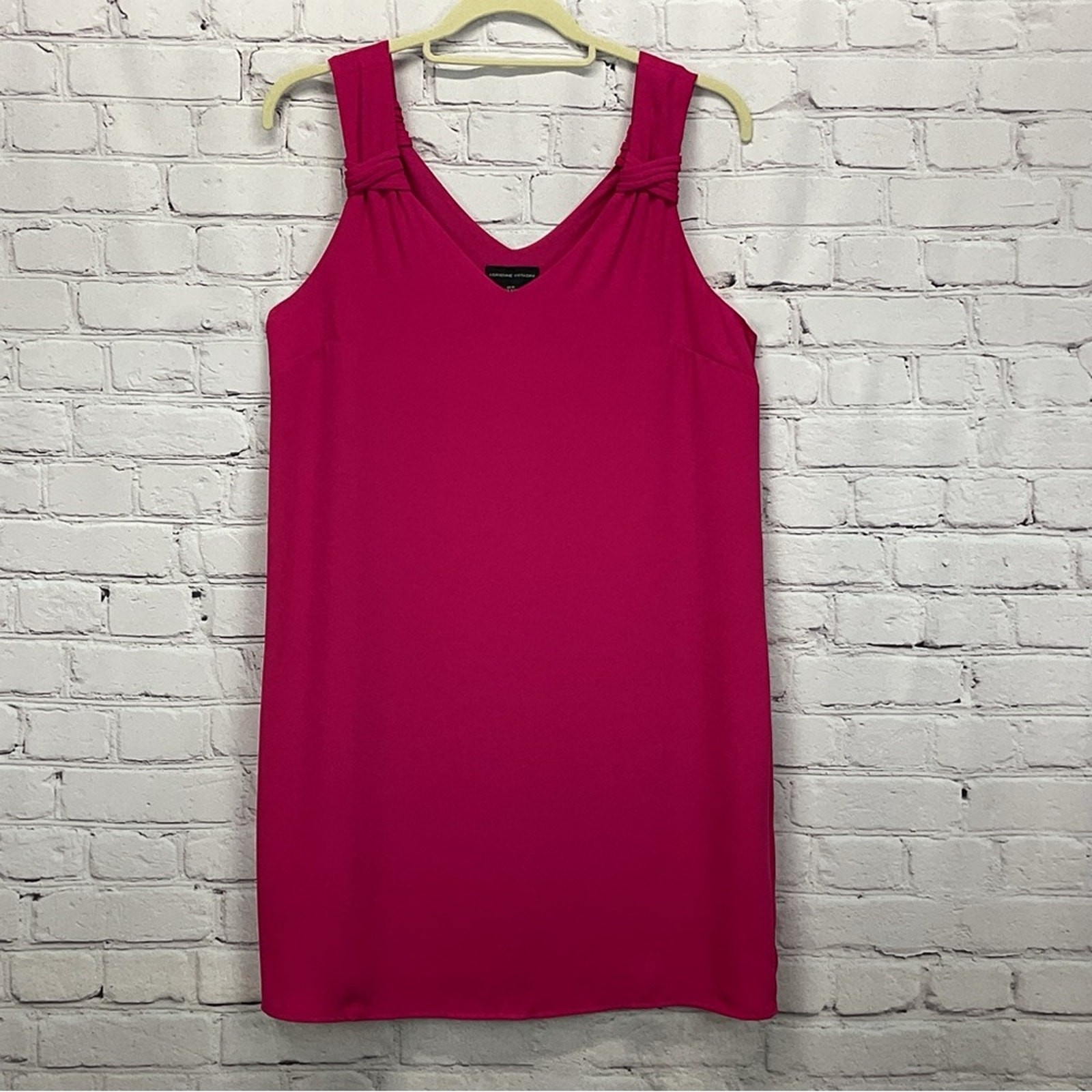 Adrienne Vittadini Shift Dress Women’s Size M Fuchsia Mini Sleeveless Party Date