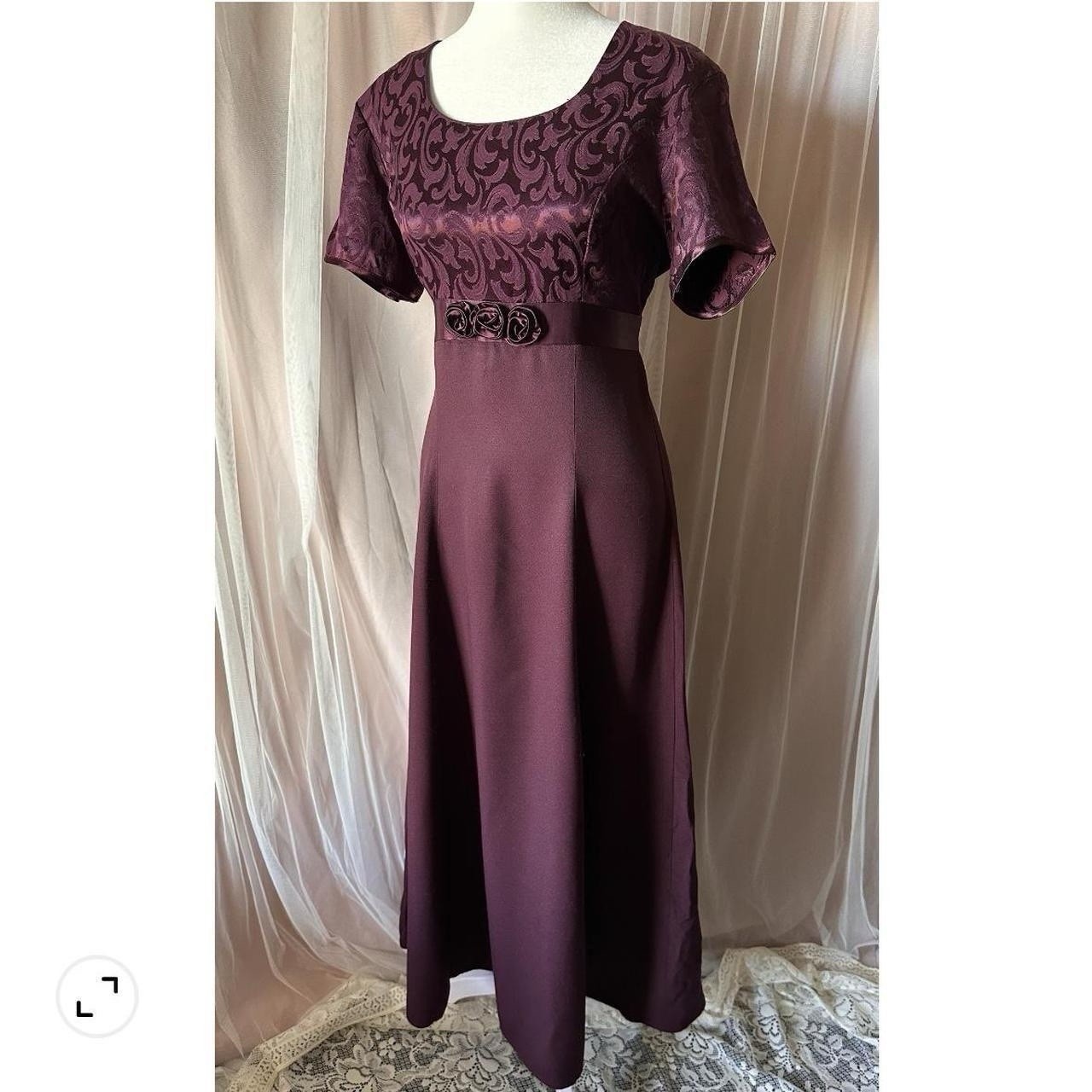 Vintage Burgundy satin regency era style maxi dress with short sleeves Size 9/10