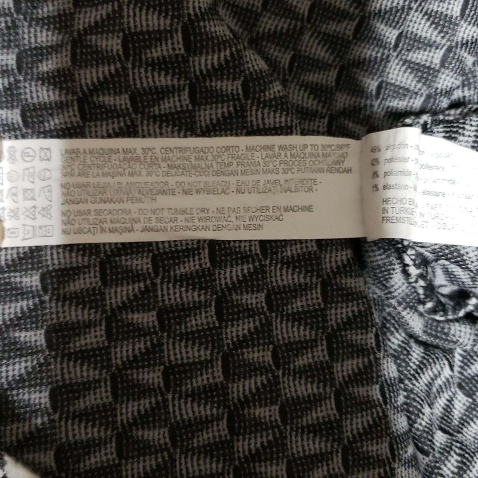 Zara Trafaluc Collection Black and White Geometric Print Dress.  Size: Medium