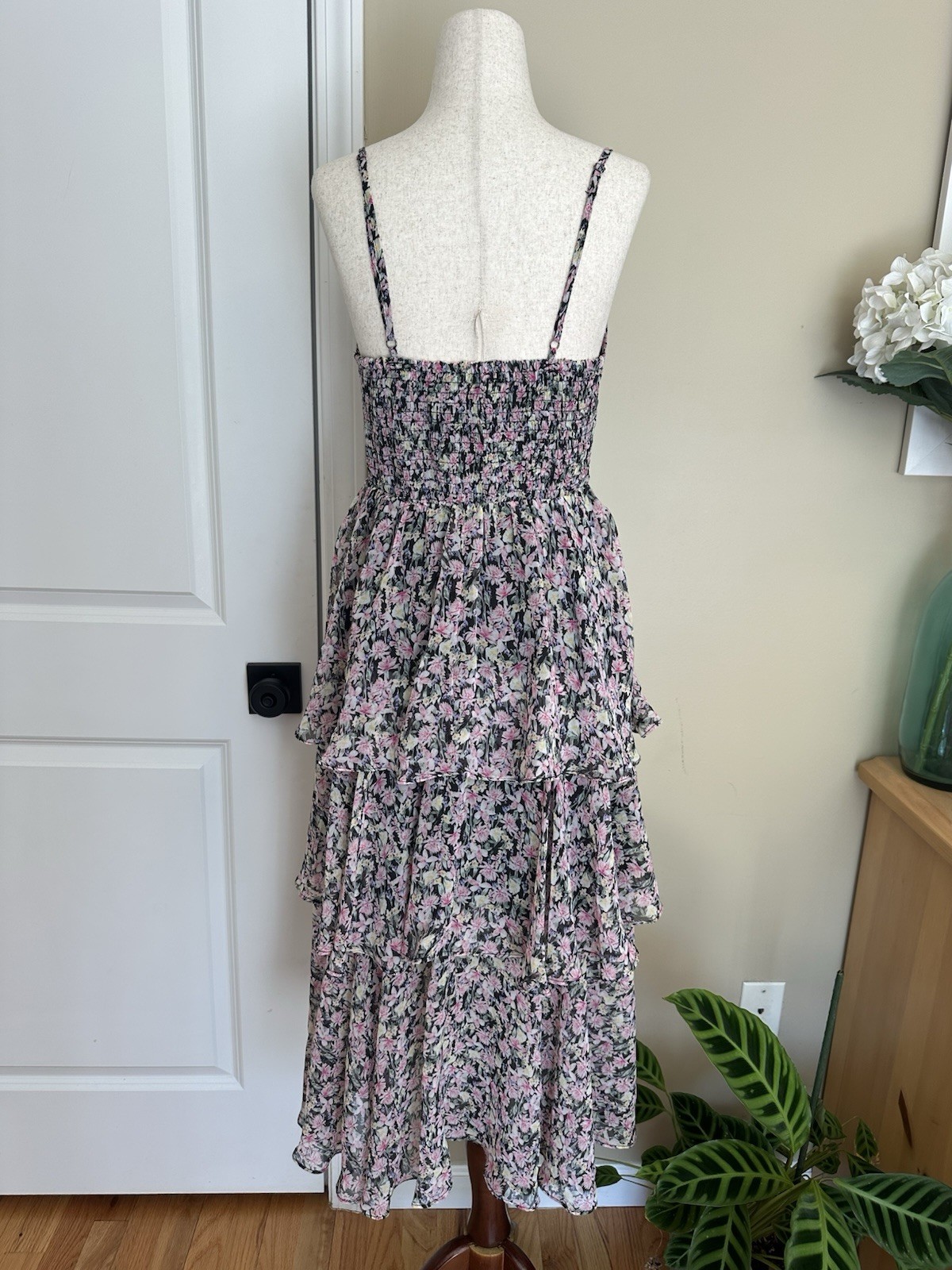 Allison New York Floral Tiered Ruffle Midi Dress Smocked Back size Small