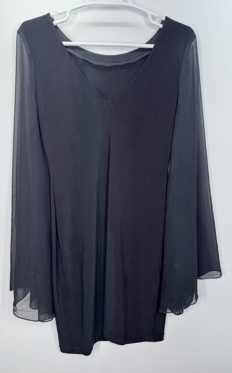 City Triangles Classic Beaded Mini Dress Sheer Bell Sleeves Elegant Event L