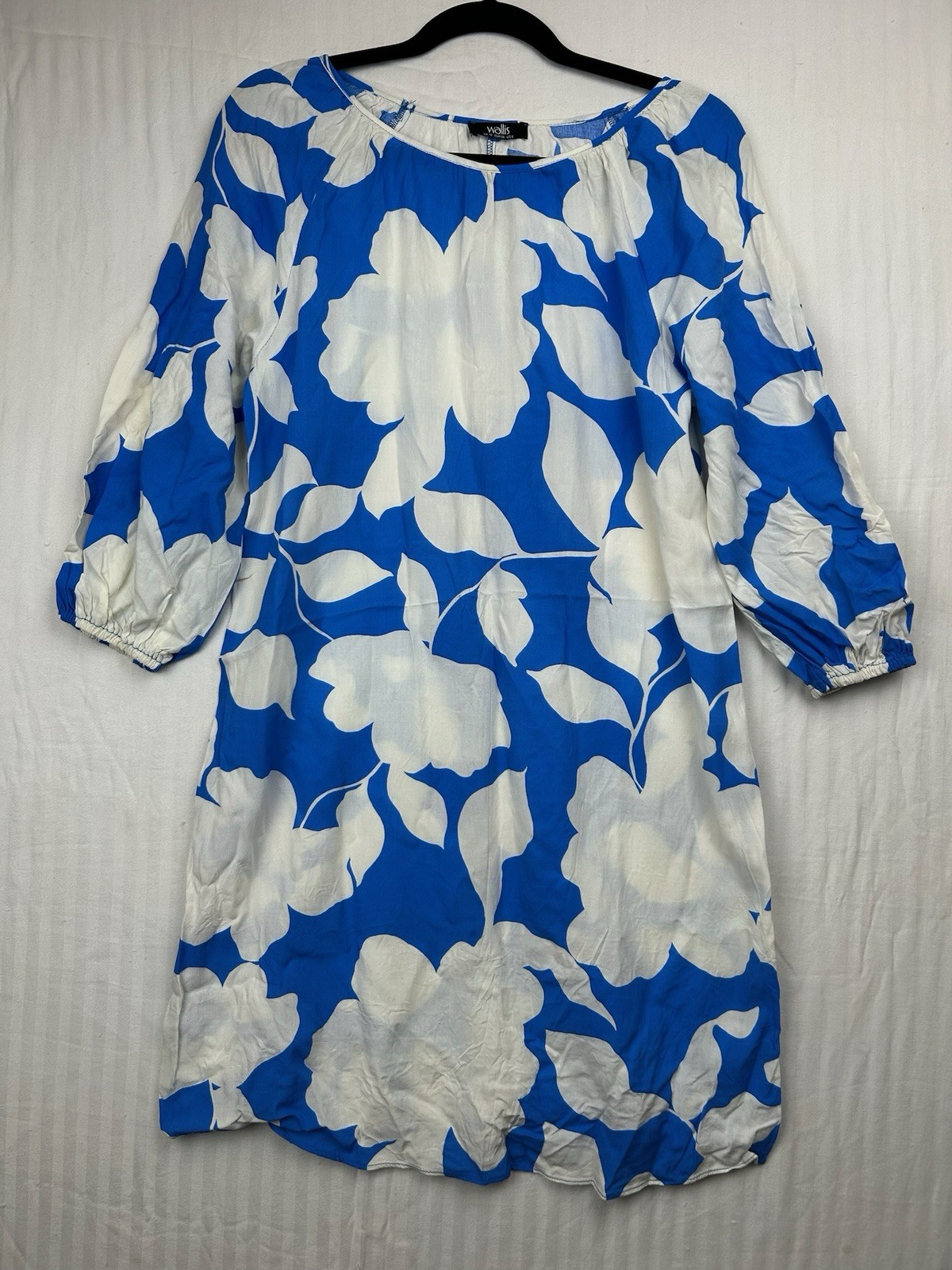 Wallis Woman’s Size 10 blue white floral pattern shift dress knee length casual