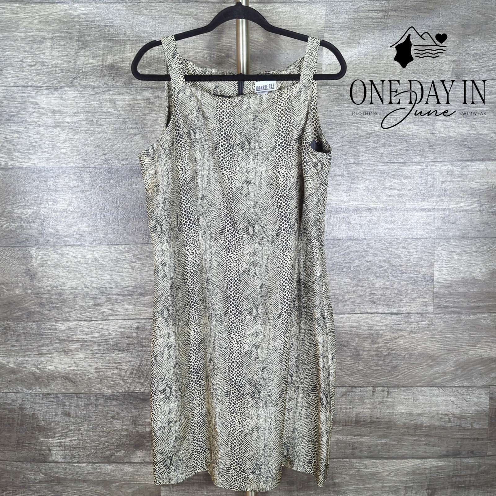 Robbie Bee Silk Sleeveless Mini Dress Size 14