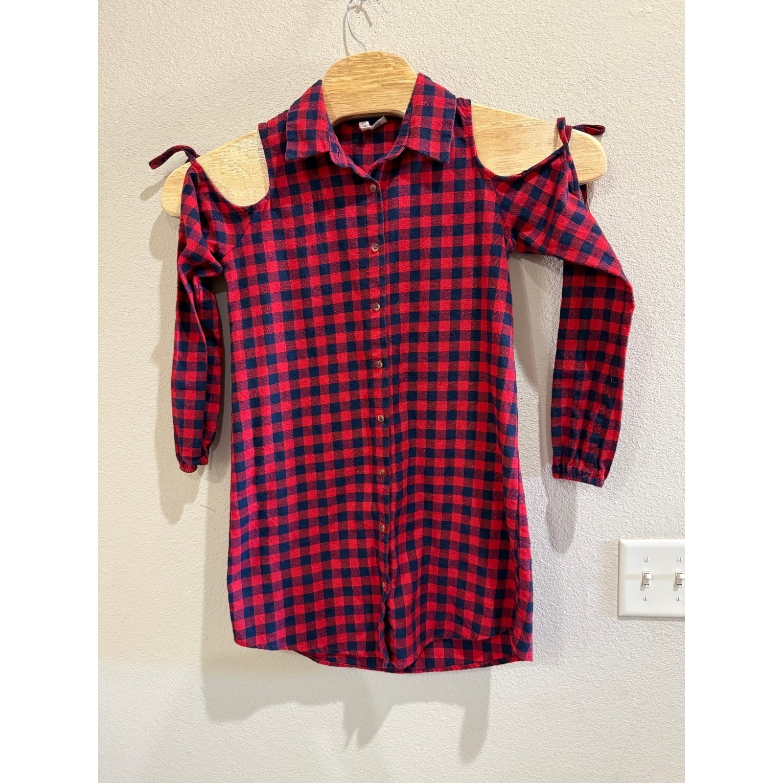 Sky and Sparrow Red Plaid Dress Collared Button Down Long Sleeve Cold Shoulder S