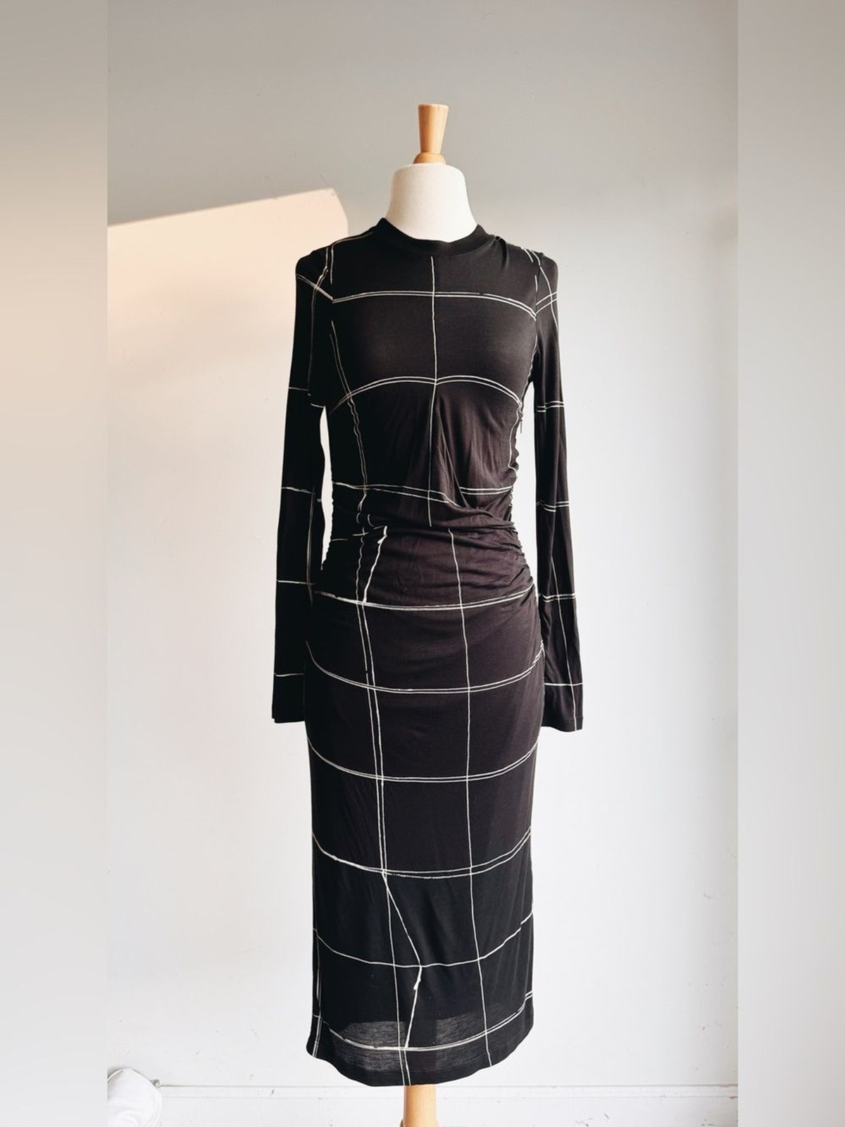 HUGO BOSS Esetta Windowpane Ruched Midi Dress | Black & White Stretch Knit | S