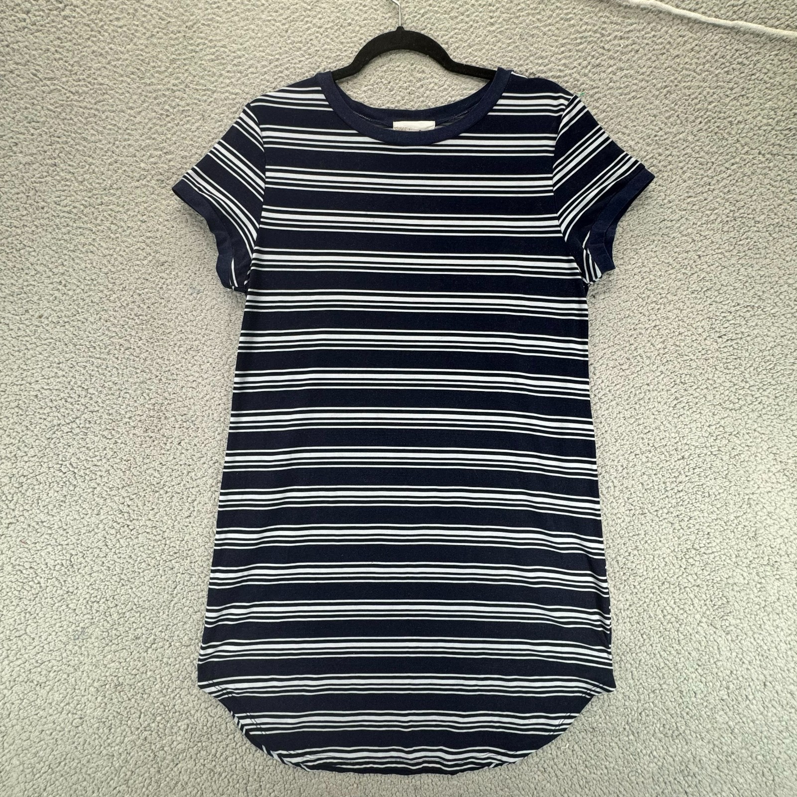 Sauci T-Shirt Dress Large Blue White Striped Curved Hem Nautical Preppy Casual