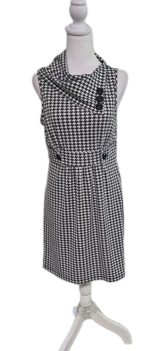 no tags Black And White Sleeveless Houndstooth Dress Pull Over Stretch Size S