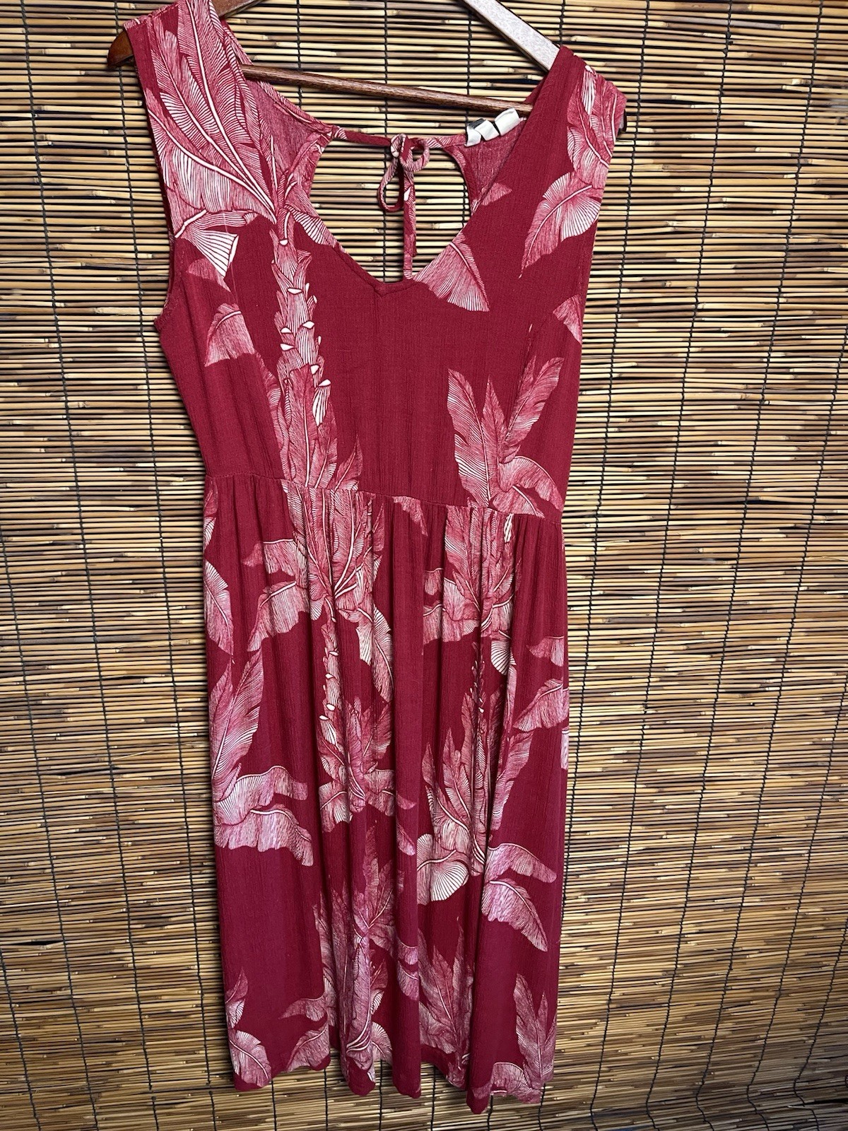 Roxy Tropical Palm Leaf Open Tie Back Maxi Dress Red Cream Boho Vacation L Large