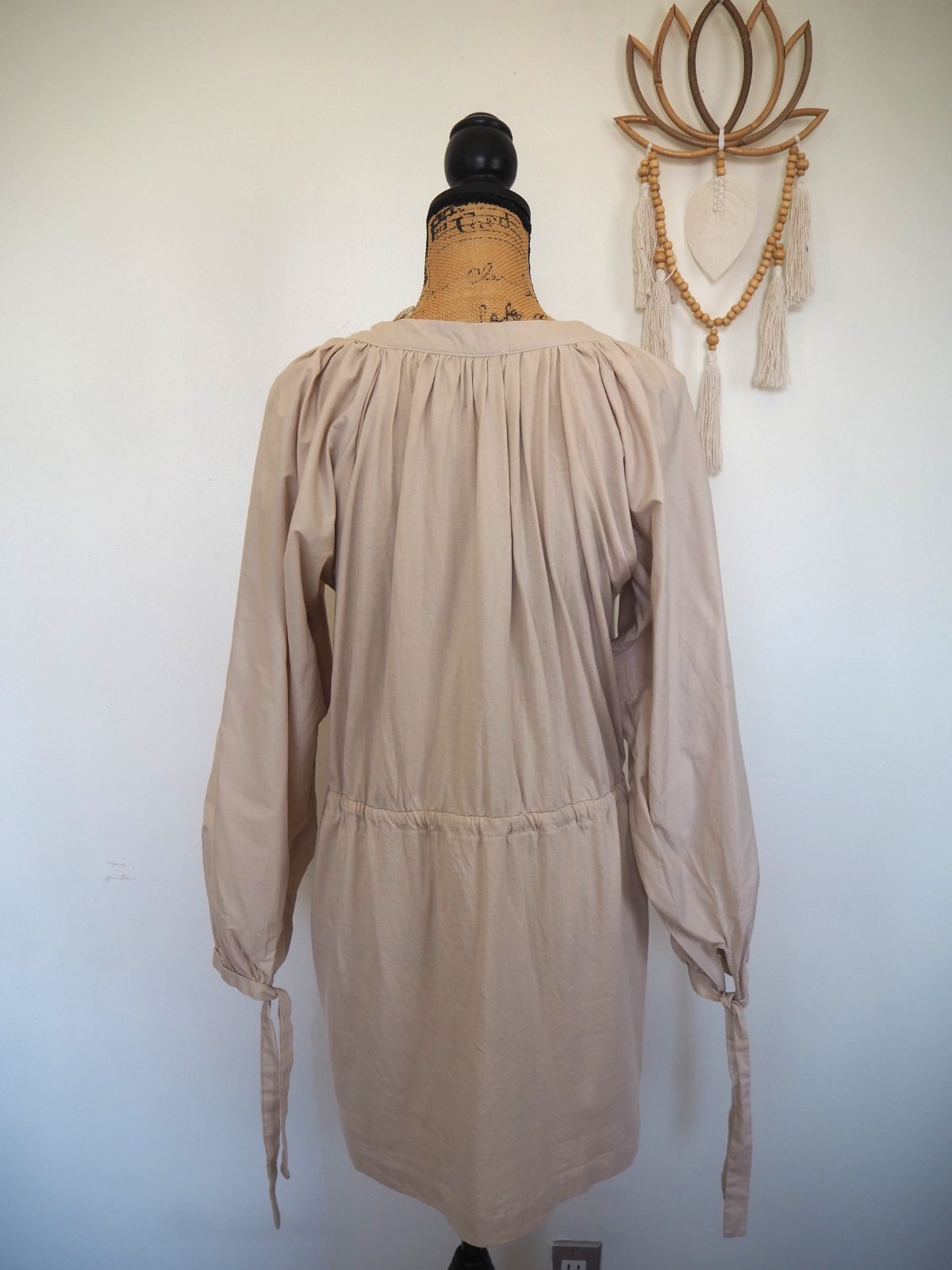 Zara Long Sleeve Button Front Beige Knee Length Drawstring Tie Waist Dress Sz M