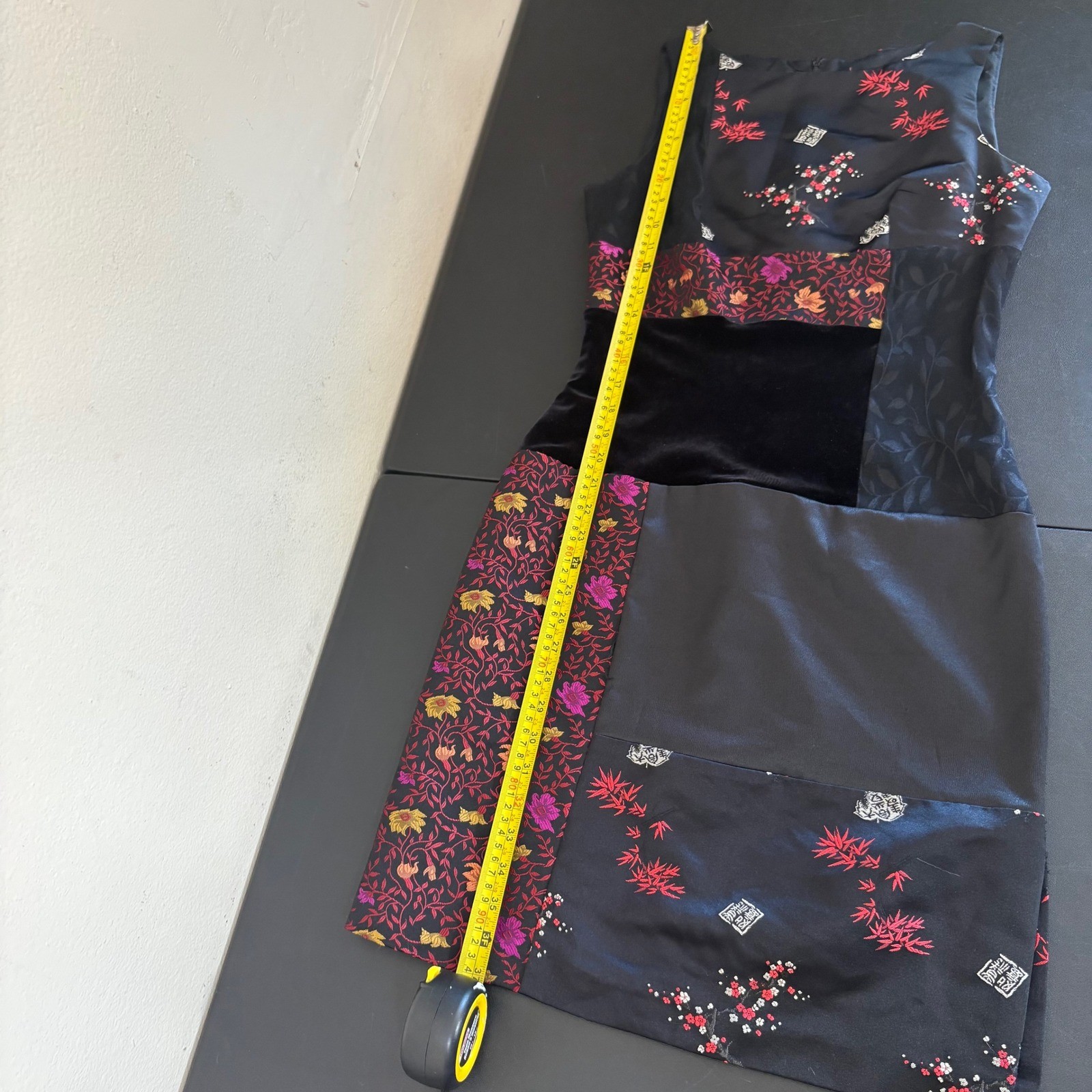 Vintage David Warren Asian Floral Satin Velvet Patchwork Sheath Dress Size 6
