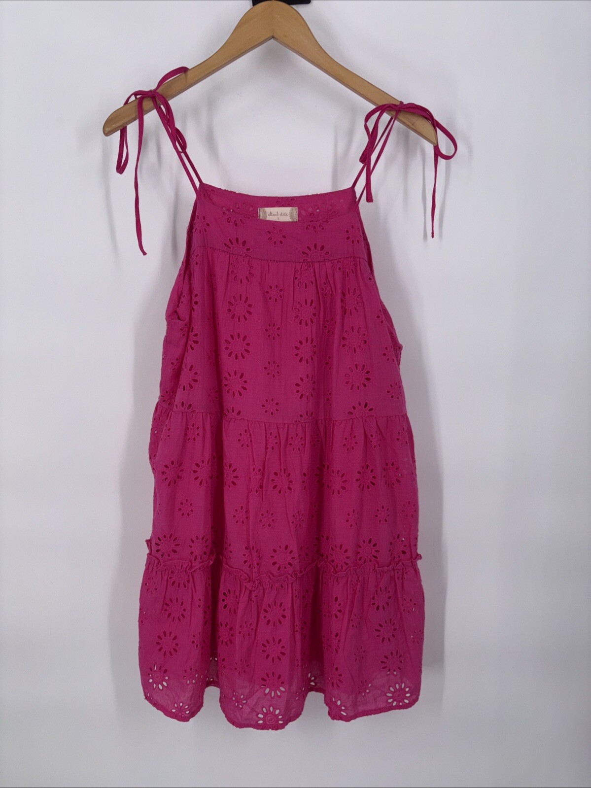 Altar’d State Womens Eyelet Mini Dress Small Hot Pink Colorful Preppy Beach Boho