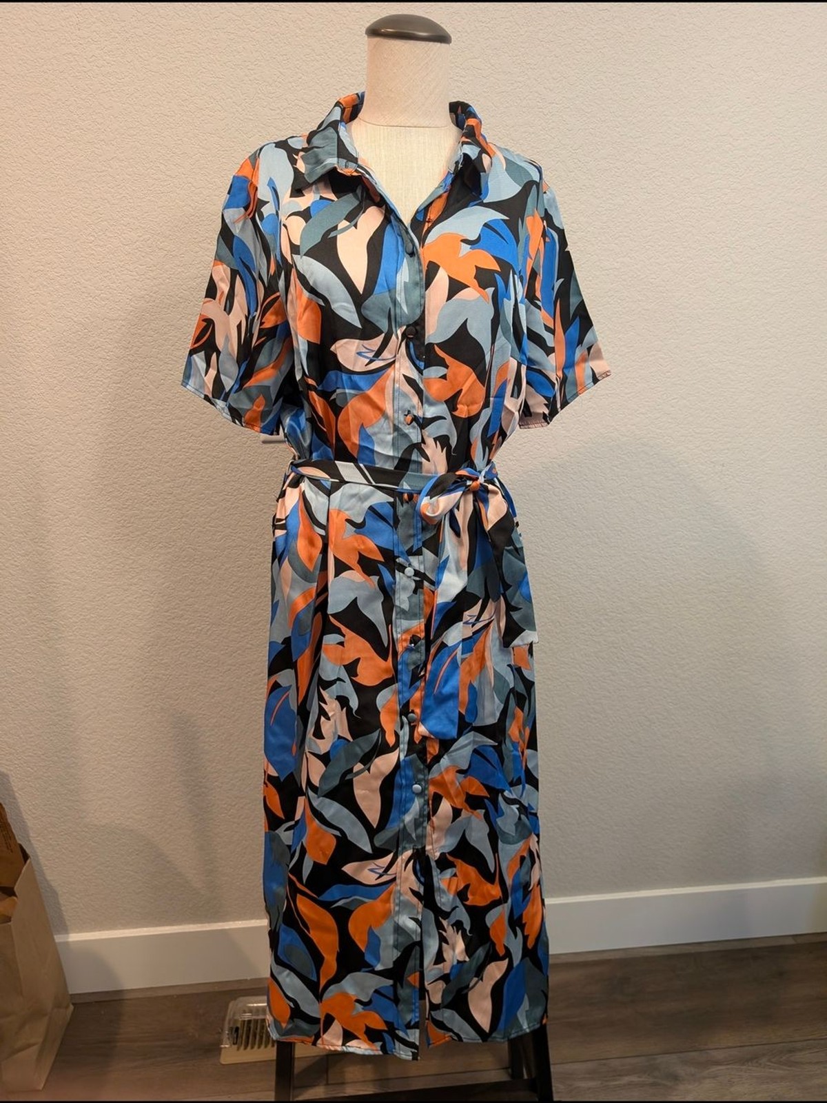 VILA Sz 44/XL Abstract Print Shirt Dress in Blue, Orange & Black Retro Casual