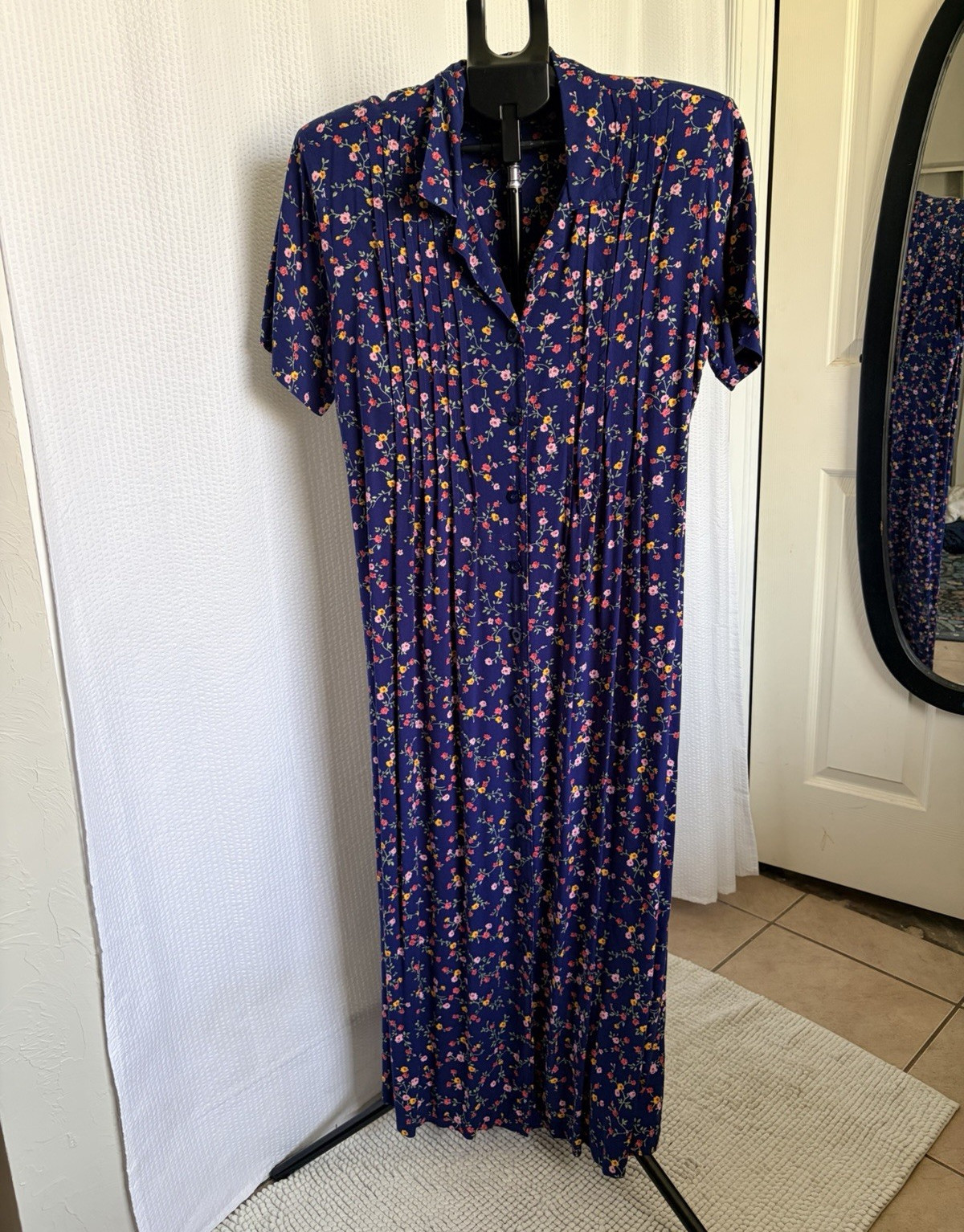 Erika XL Blue Floral cottage core Button 90’s style grandma core Maxi Dress