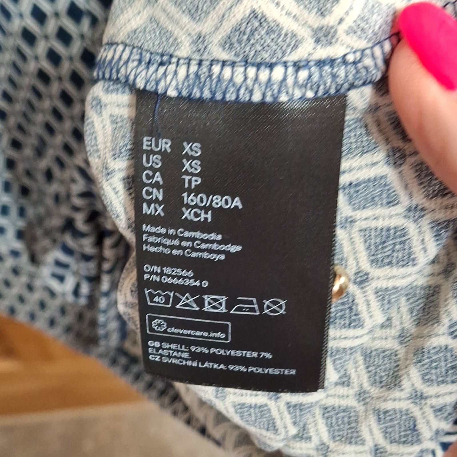 H&M Womens XS Knit A-Line Dress Blue/White Geometric Sleeveless Pleated Knee