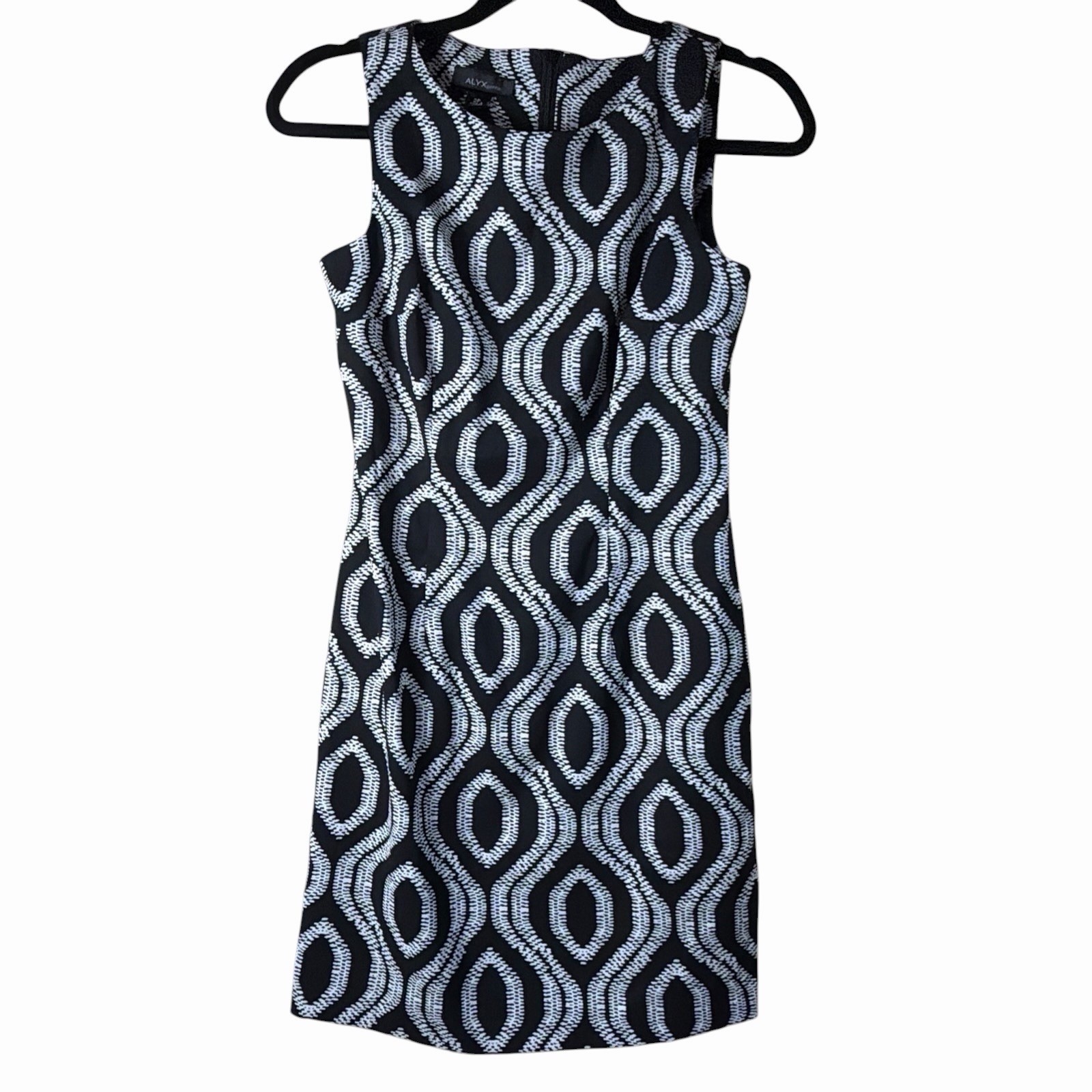Women’s Alyx Petite Sheath Dress Size 2P