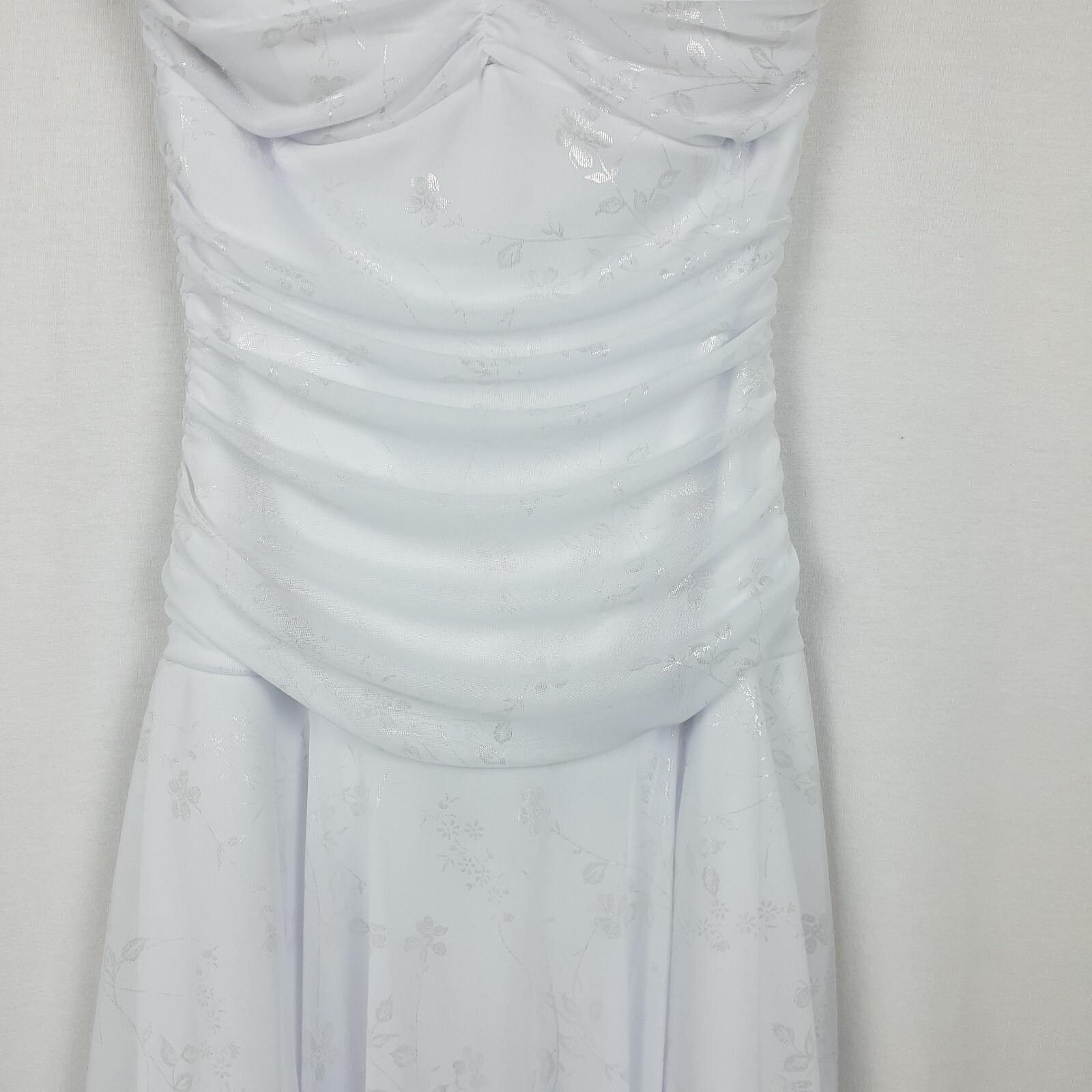 Finesse Womens Halter Dress Size M White Stretch Ruched Sides Handkerchief Hem