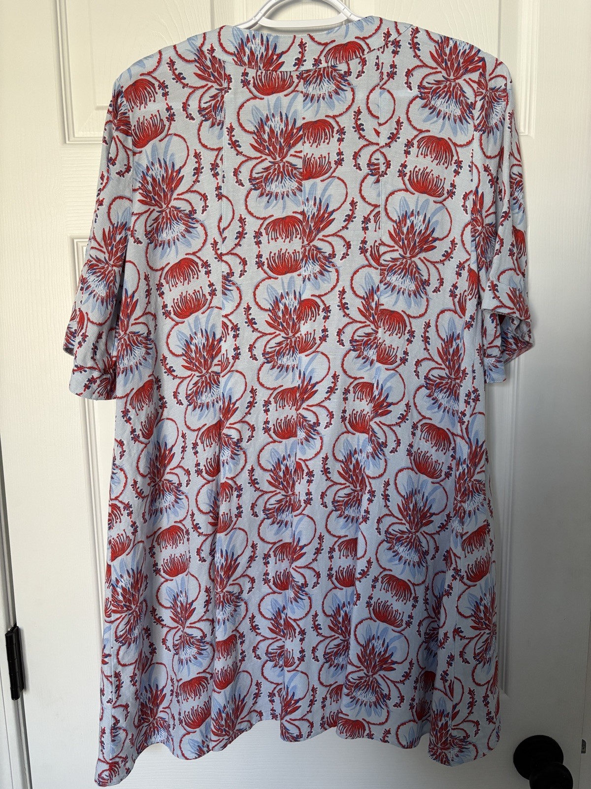 Emily McCarthy Swing Dress Size Medium Linen Blend Red Blue Floral Boutique
