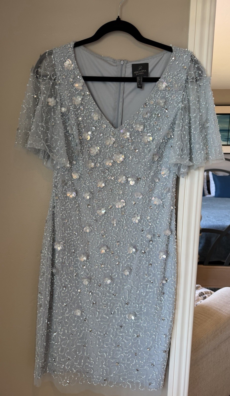 Adrianna Papell Blue/Silver Beaded Sequin Mesh Sheath V-Neck Dress 8