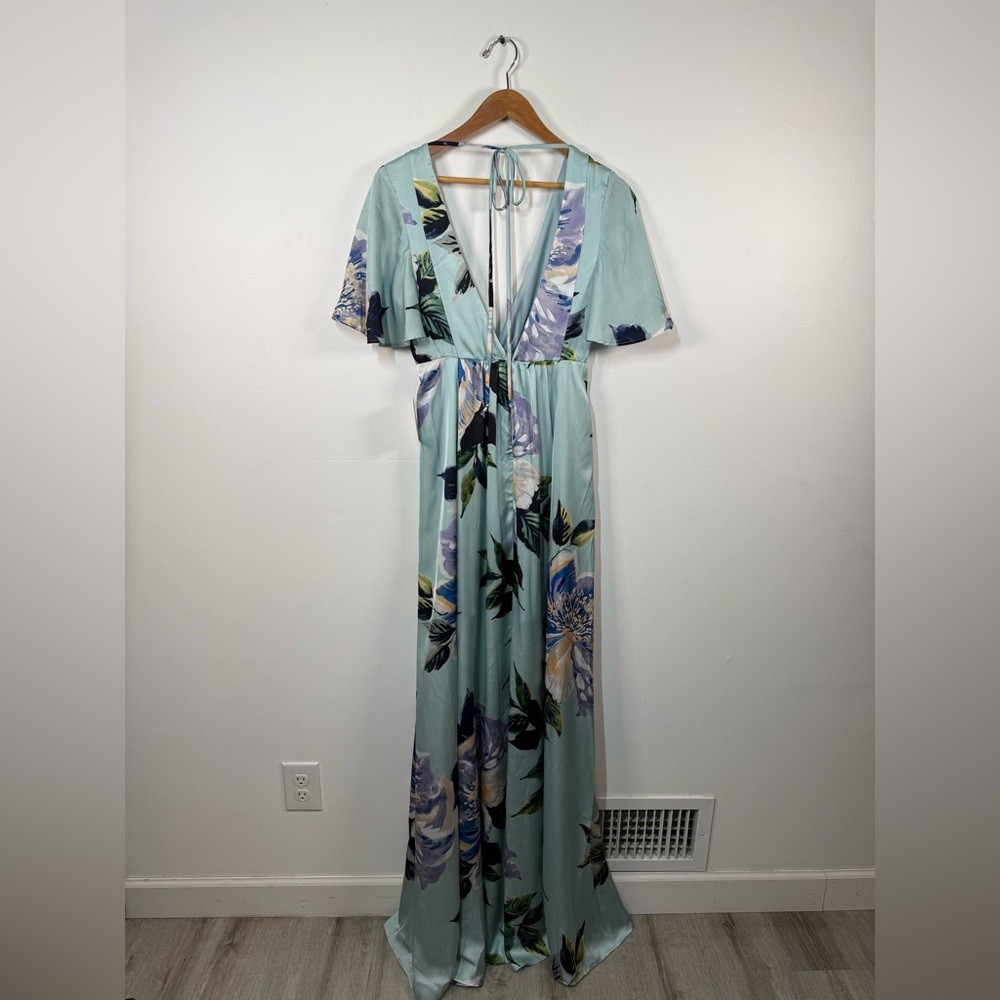 Show Me Your Mumu Faye Flutter Blue Floral Satin‎ Maxi Dress