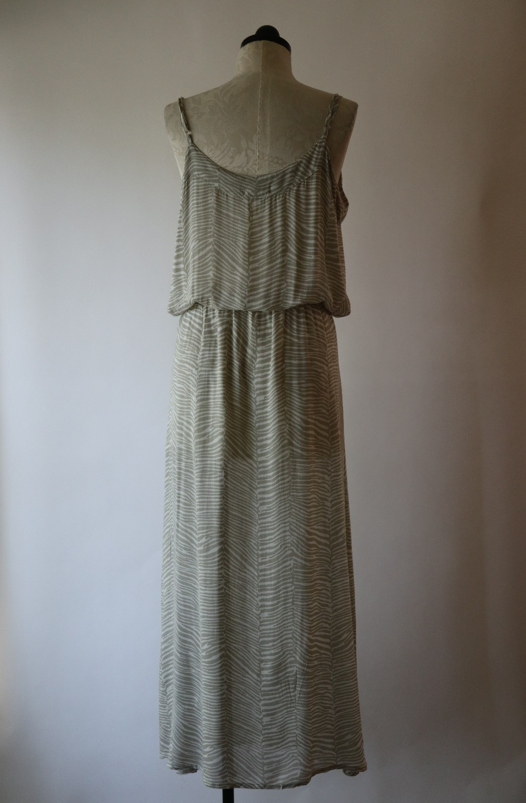 Pineapples Tan White Animal Print Buttoned Long Maxi Strappy Sundress Women M