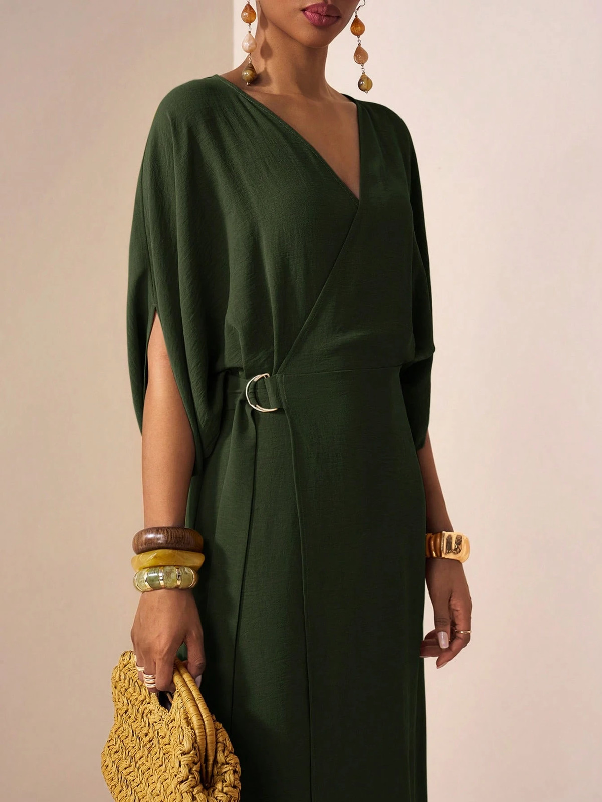 Elegant Ladies Dark Green Linen Maxi Dress with V Neck
