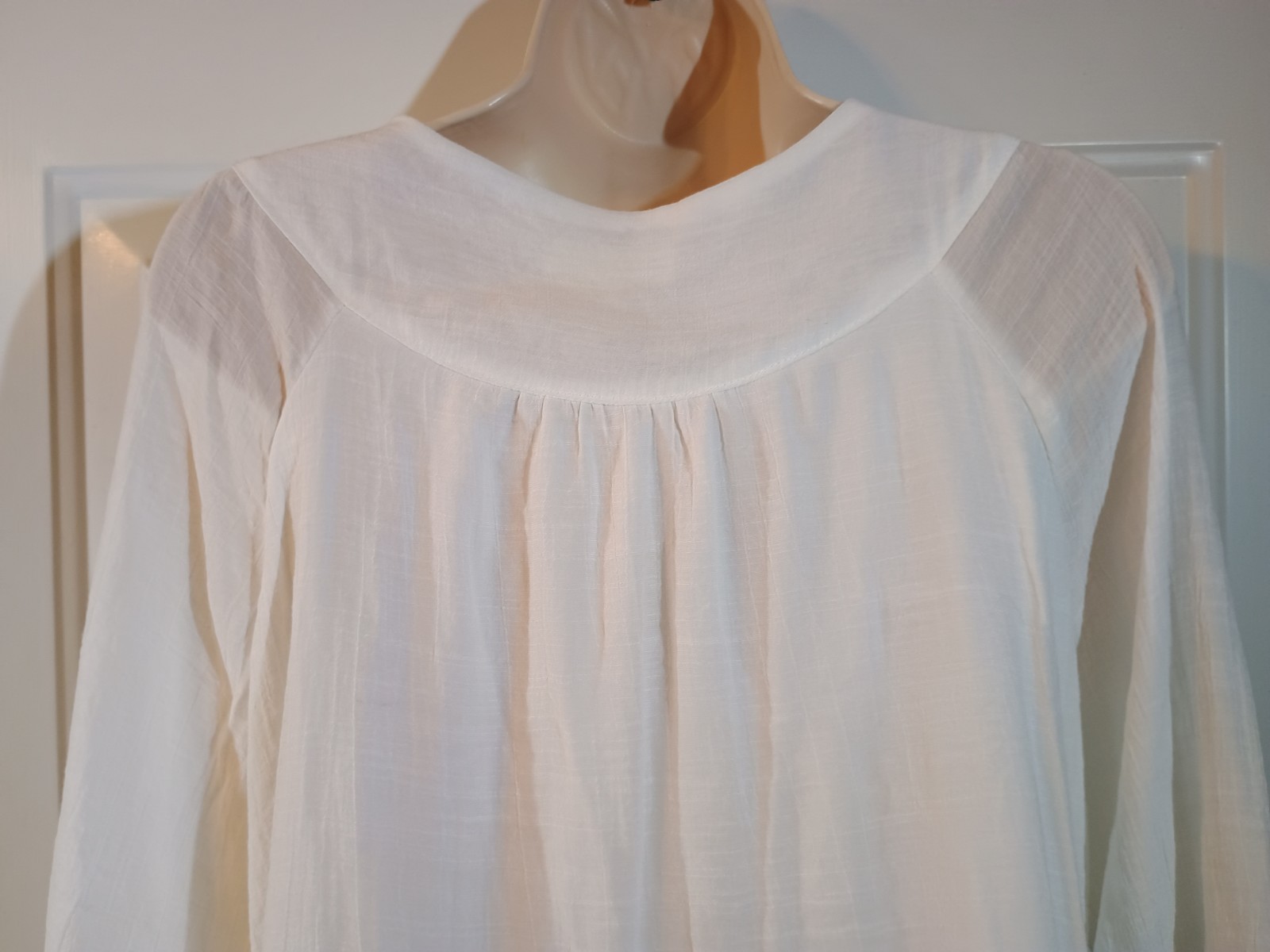 Indigo Rose 3/4 Sleeve Gauze & Lace Knee Length Beaded Tie White Swing Dress M