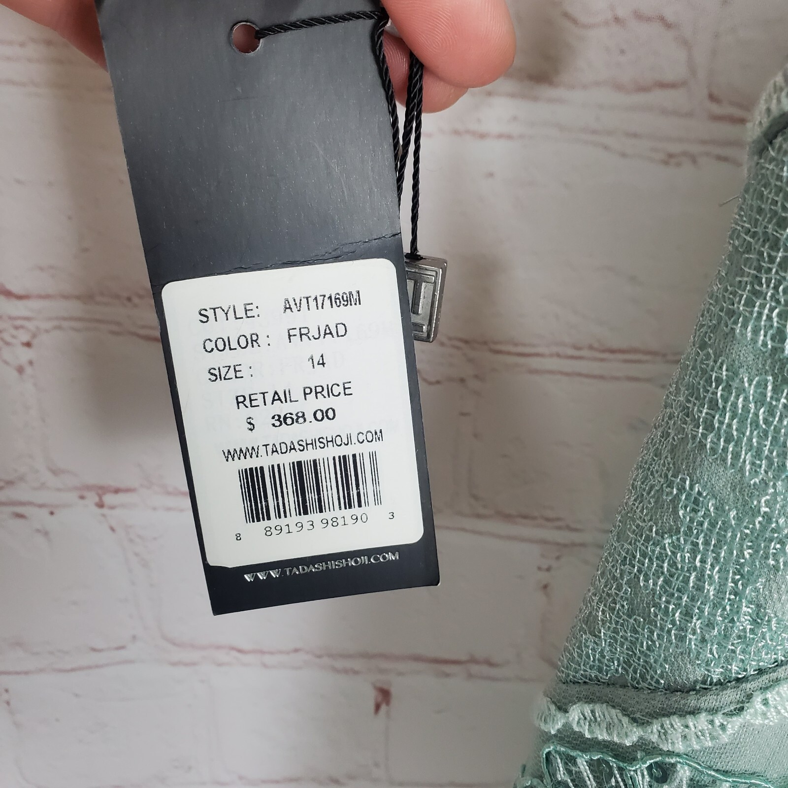 NEW Tadashi Shoji V Neck Sequined Sheath Cocktail Dress Sz 14 Frosted Jade Maia