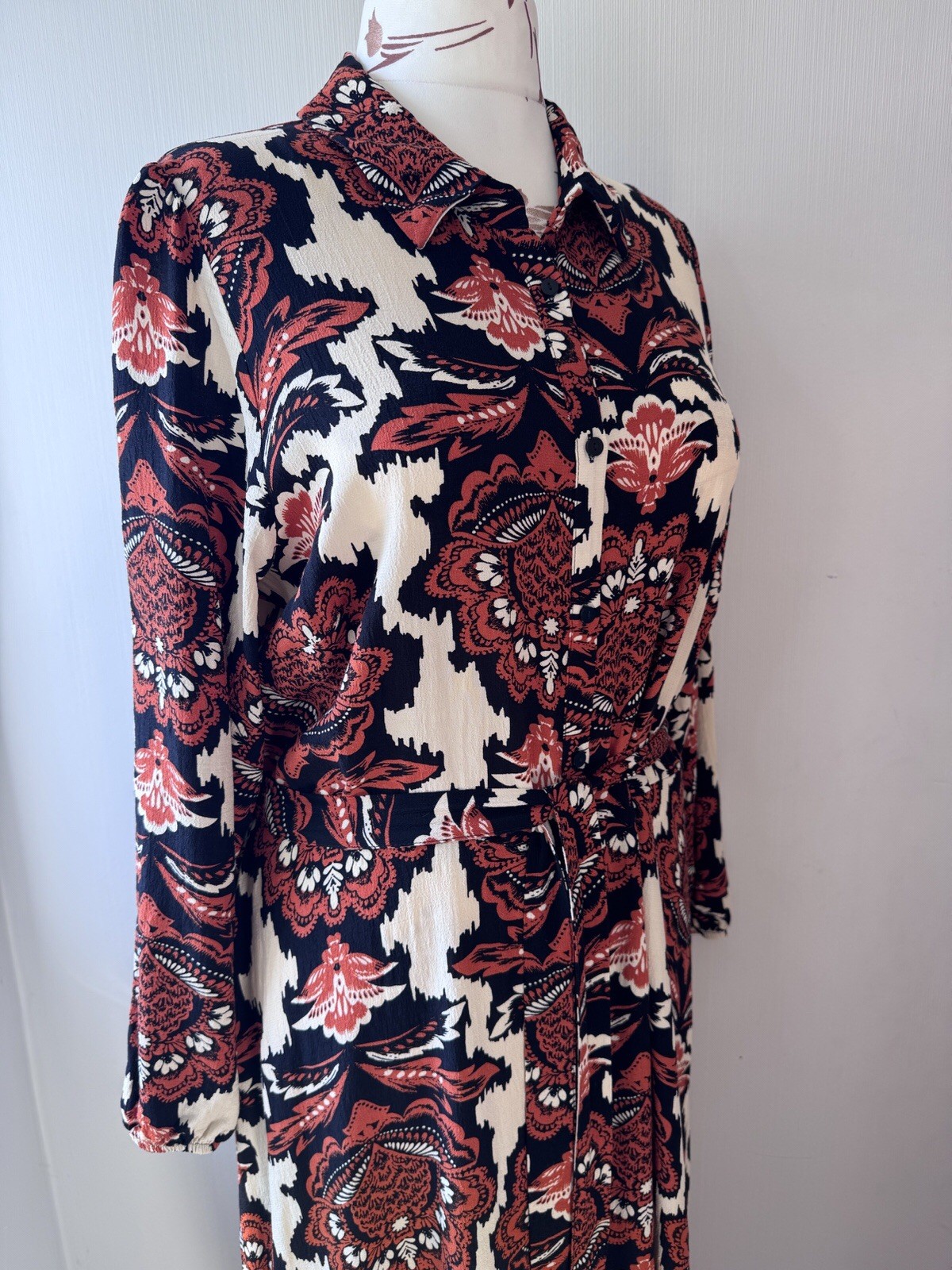 Full Length Patterned Long Sleeve Collared Shirt Dress From F&F Size 20