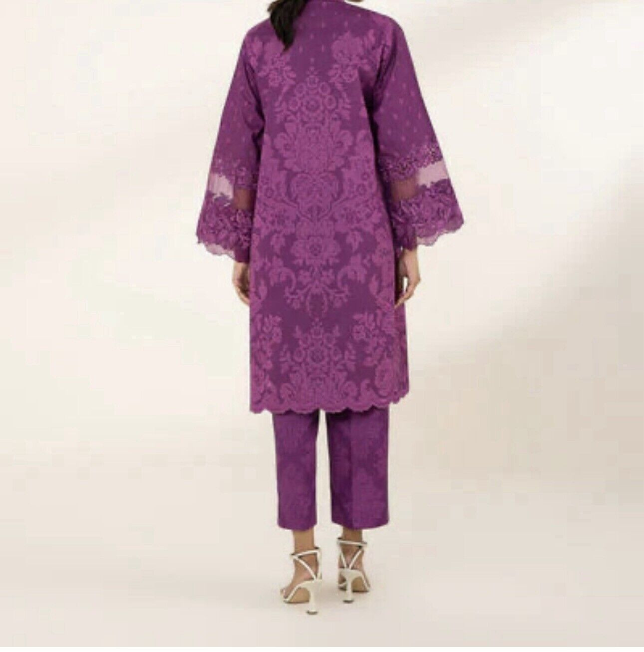 New Original Pakistani Indian LAWN Sapphire Stitched Embrioded Dress Plum Large