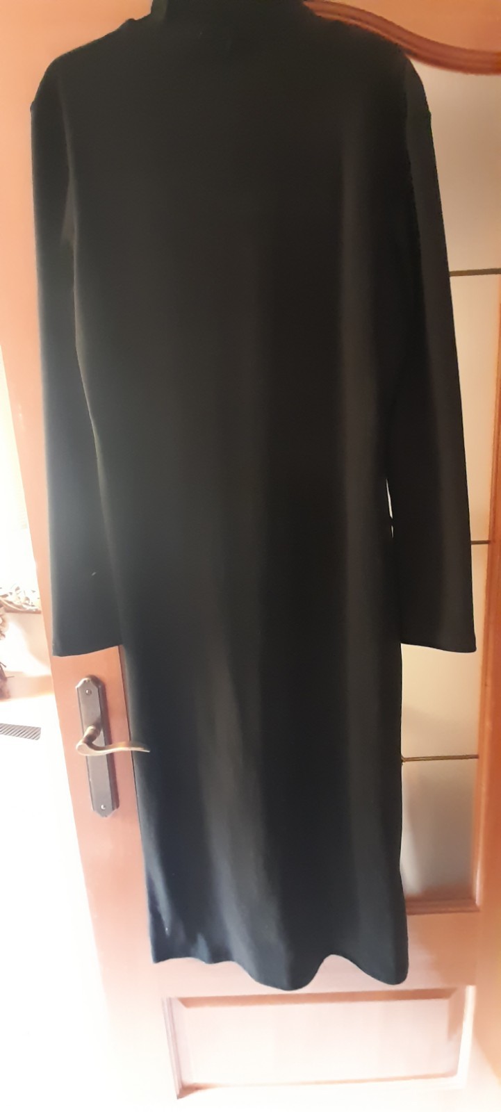 FHQ Collection High Split Black Midi Size 2 XL