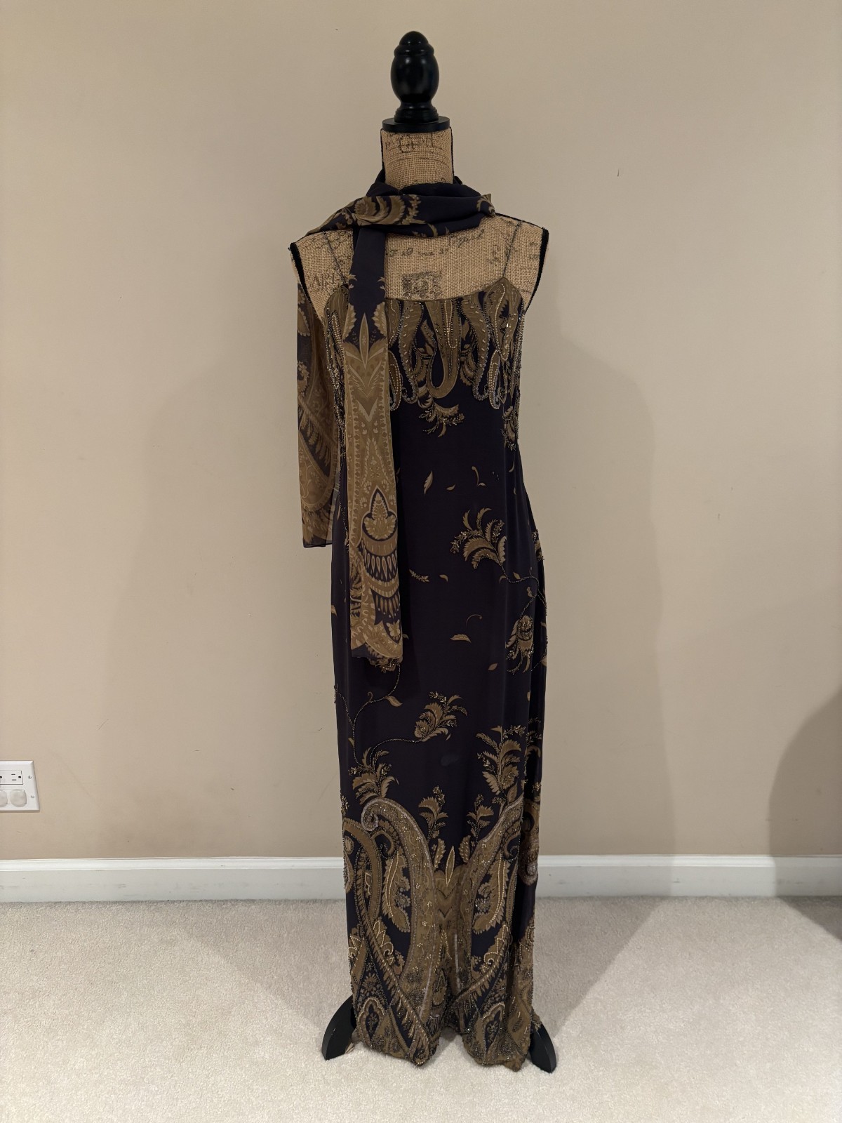 Kay Unger New York, 100% Silk, Back and Gold Beaded Dress with Neck Scarf