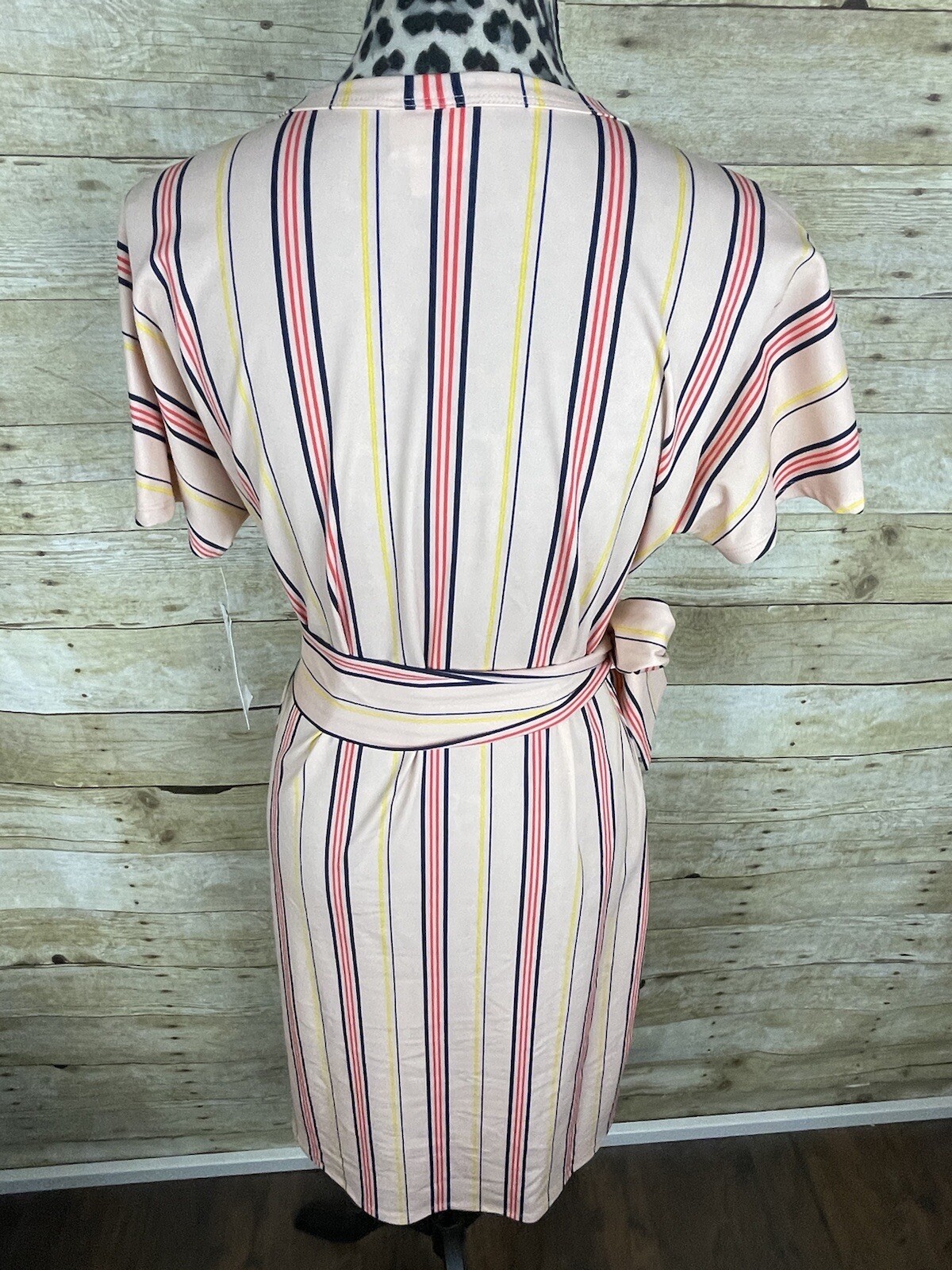 NWT S MARLY DRESS WITH POCKETS. Midi Dress. LuLaRoe Knee Length W/removable Sash