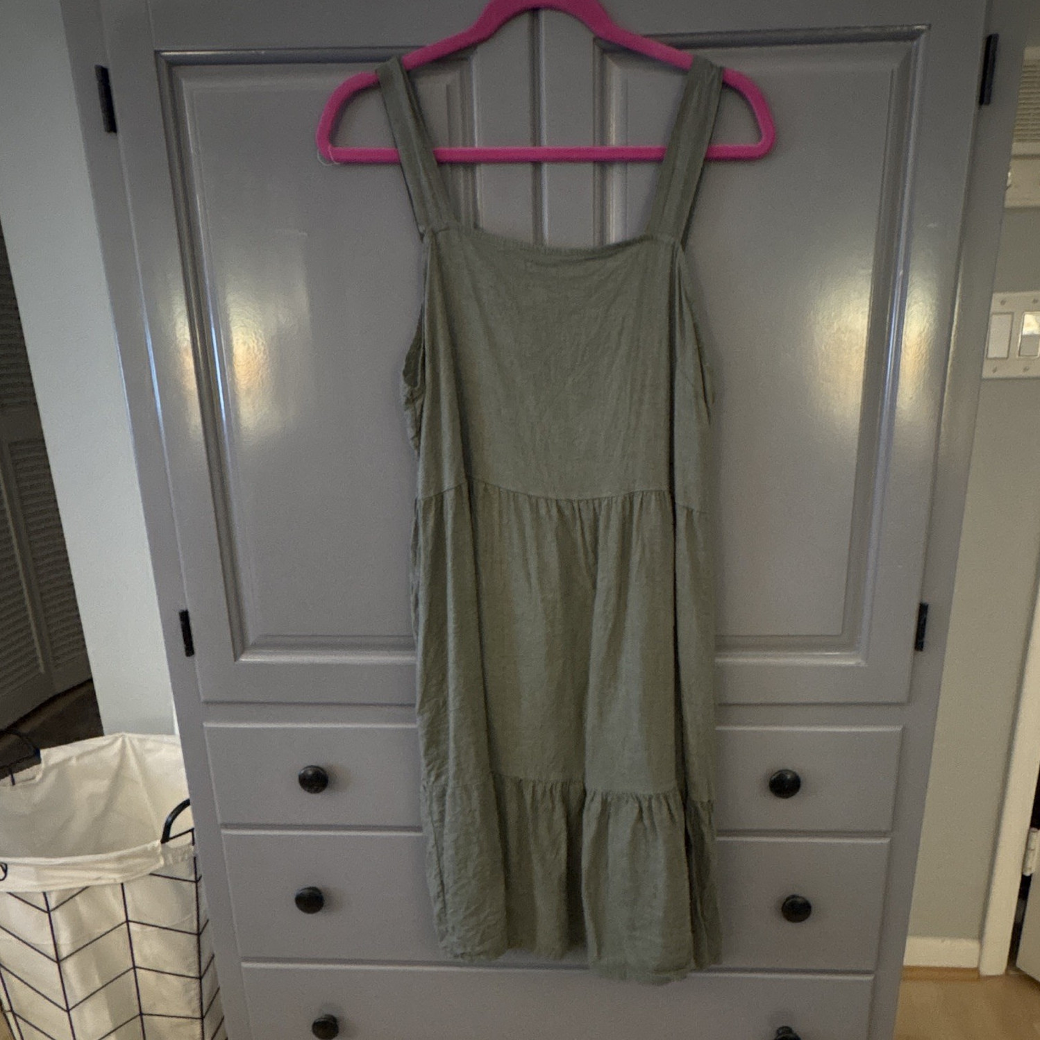 Valentina Naldi Green Solid Square Neck Tiered Sundress Sleeveless Pullover L