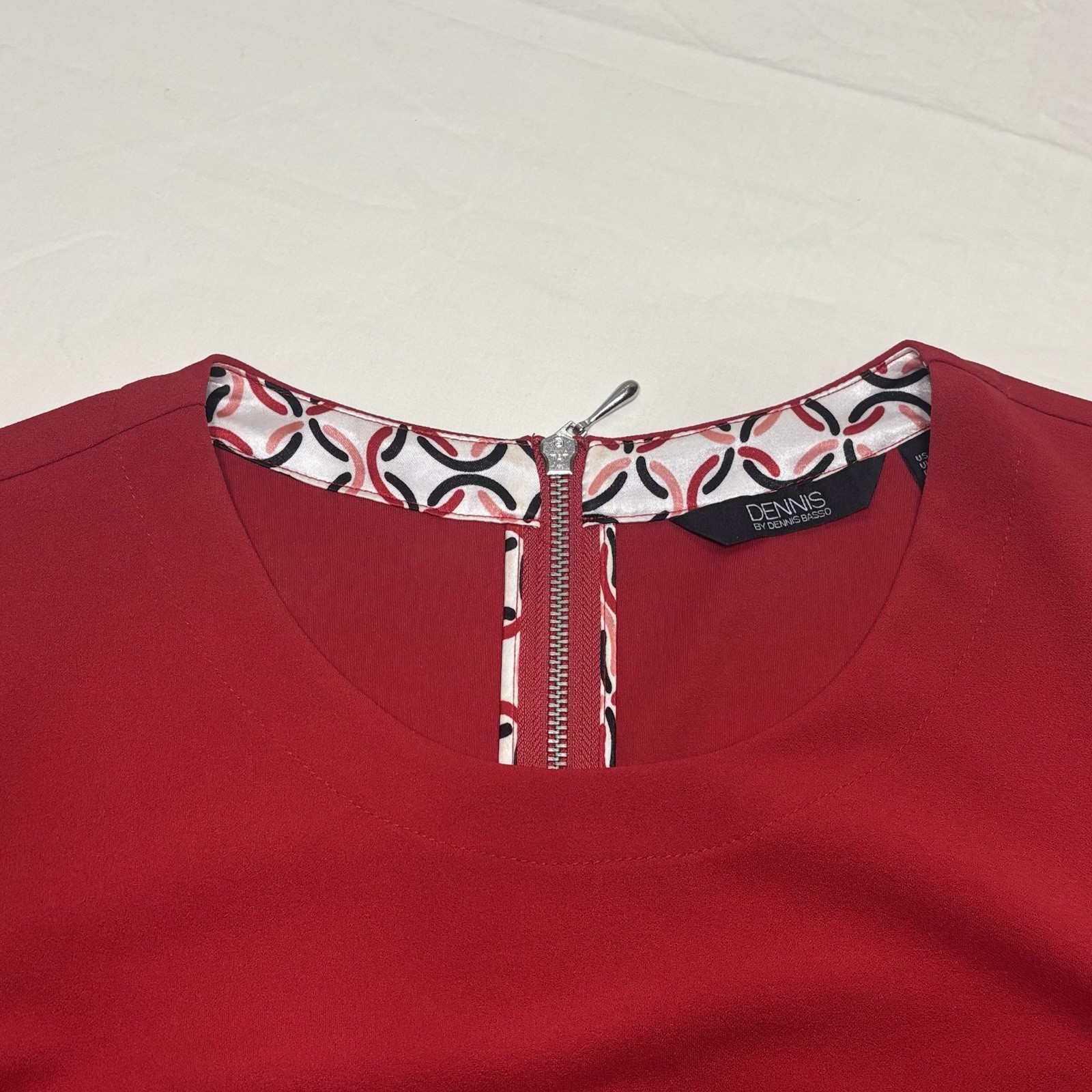 Dennis by Dennis Basso Shift Dress Size 10 Red Short Sleeve Pockets Zip Back