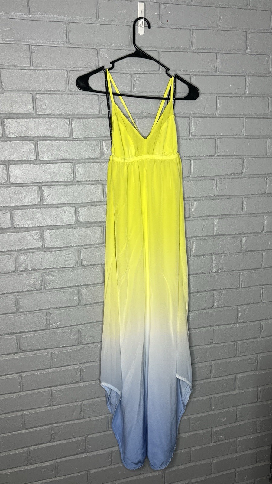 Gypsy 05 Triangle Spaghetti Panel V-Neck Cami Dress in Sky & Lime Size XS