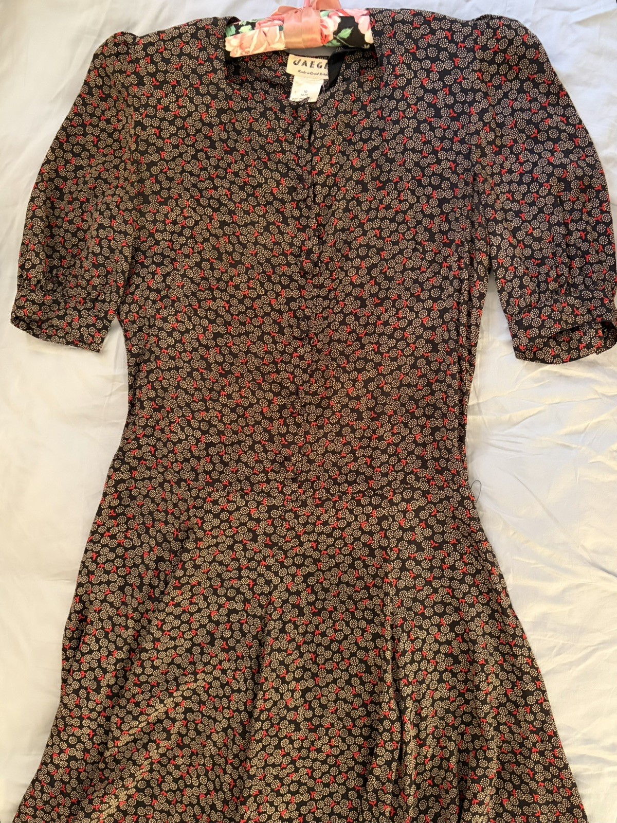 Vintage JAEGER Floral Midi Dress – UK10 Light and airy