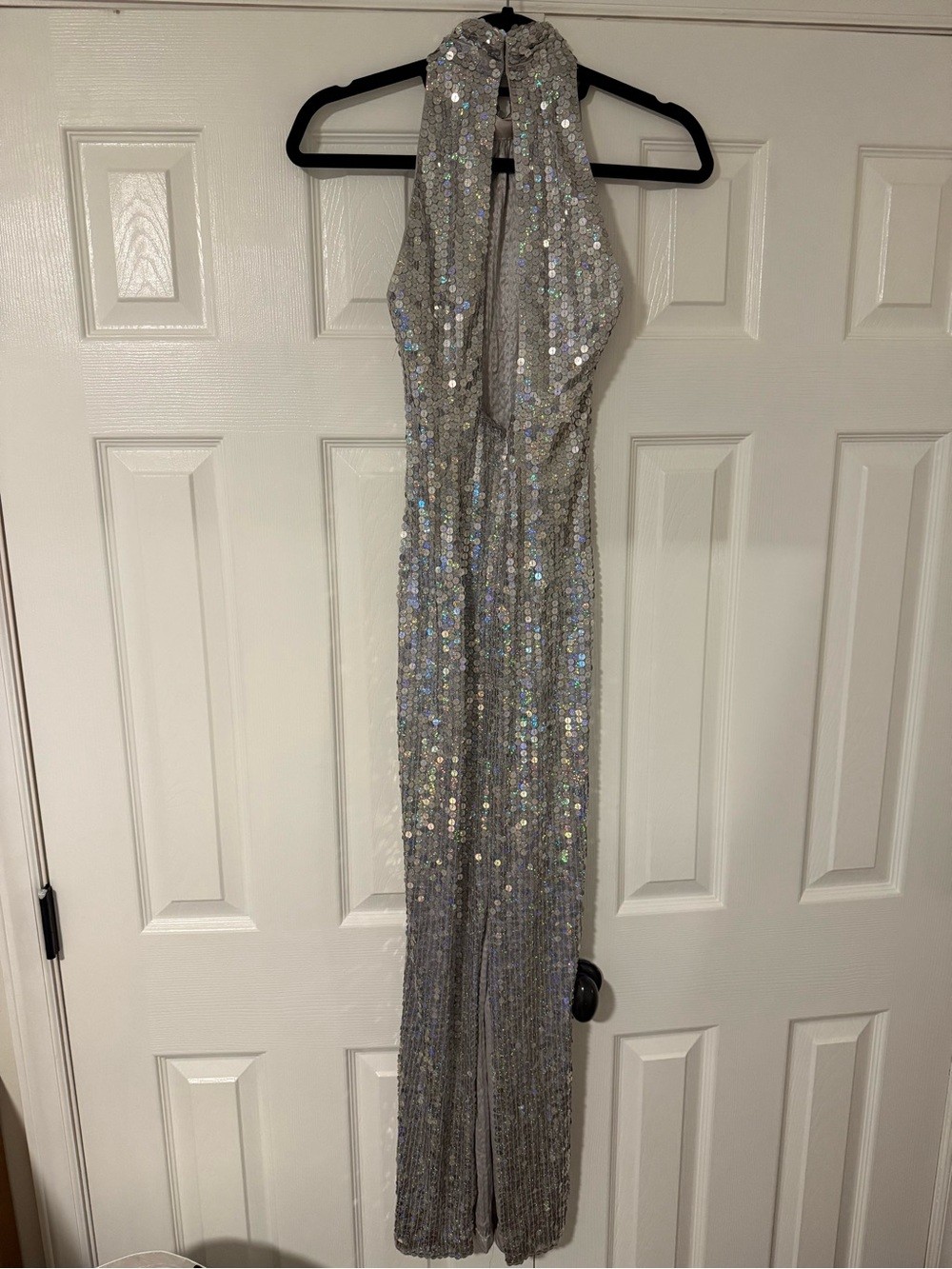 Vintage Papell Boutique Evening Silver Sequin Halter Gown Size 4 Formal Dress