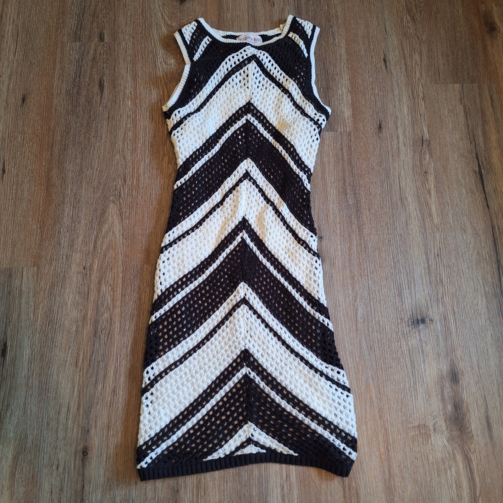 Willow & Wind M Knit Black White Chevron BodyCon Sleeveless Dress Cottagecore