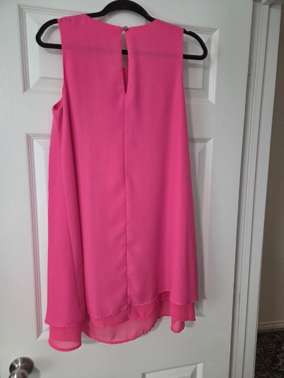 Everly Vibrant Pink Flowy Shift Lined Shift Dress. Datenite, Sassy Trendy Fun. M