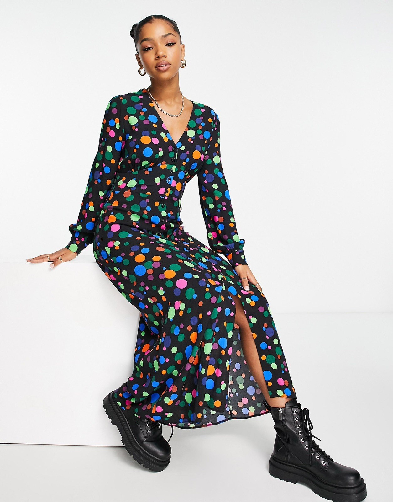 Nobody’s Child Siri long sleeve midi maxi dress in bright disco spot Size 22