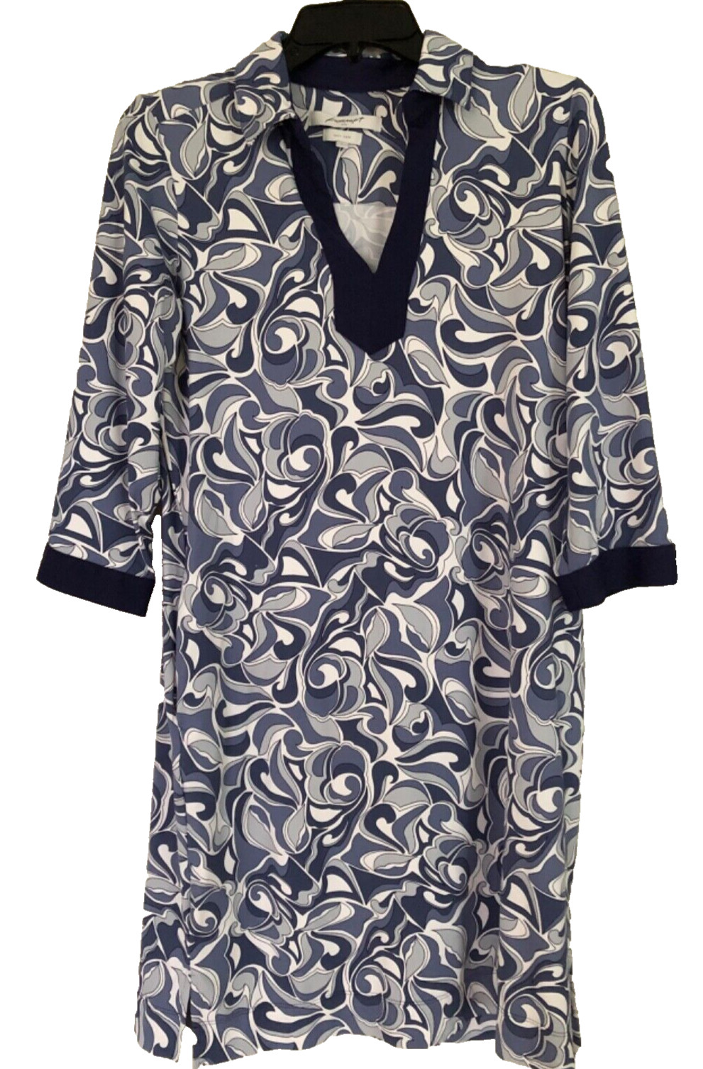 Foxcroft NYC NEW Super Cute Dress in Blues, White & Gray Pattern Small
