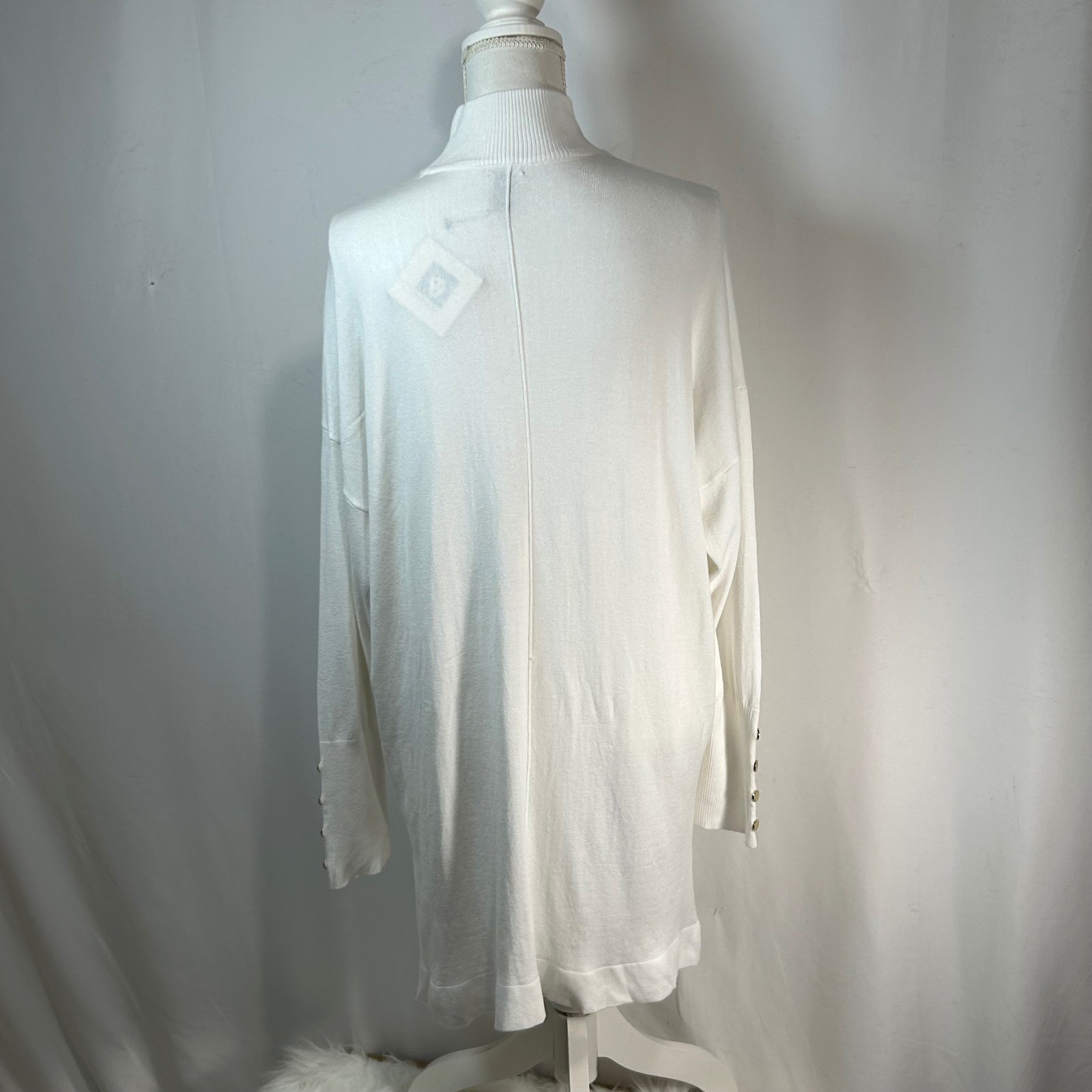 Anne Klein Ivory Mock Neck Tunic Sweater Dress Gold Button Cuff Women’s L