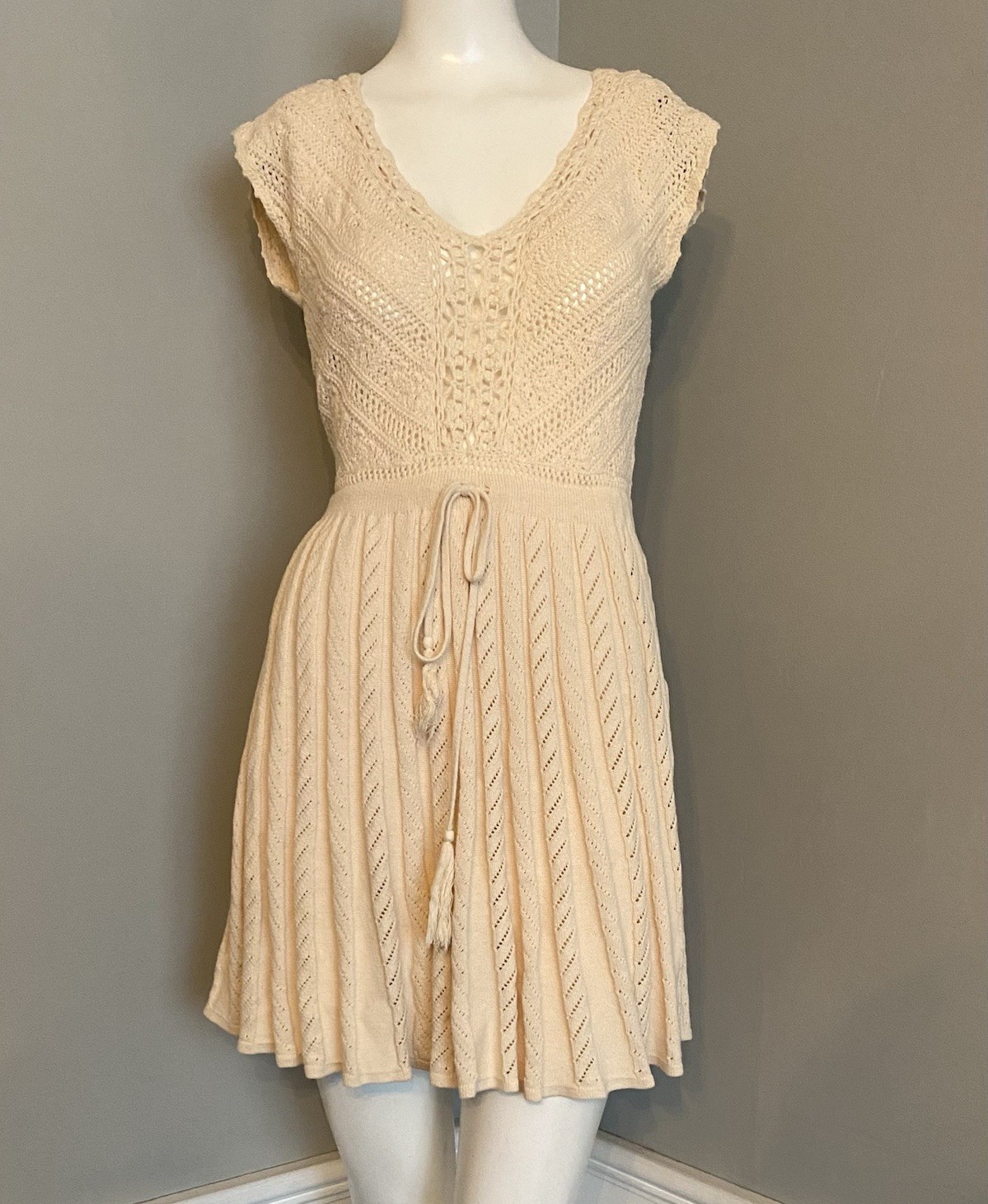 Moda International Women’s Cream Crochet Mini Dress Size S Y2K Victoria’s Secret