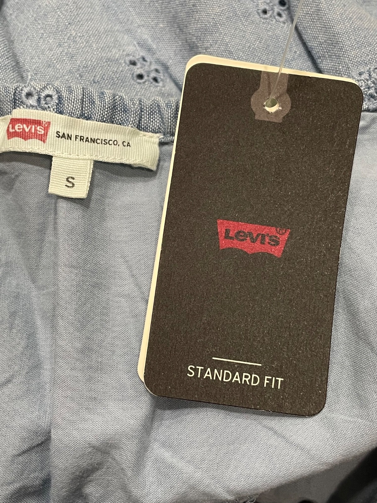 Levi’s Blue Chambray Cora Eyelet Embroidered Babydoll Silhouette Size Small NWT